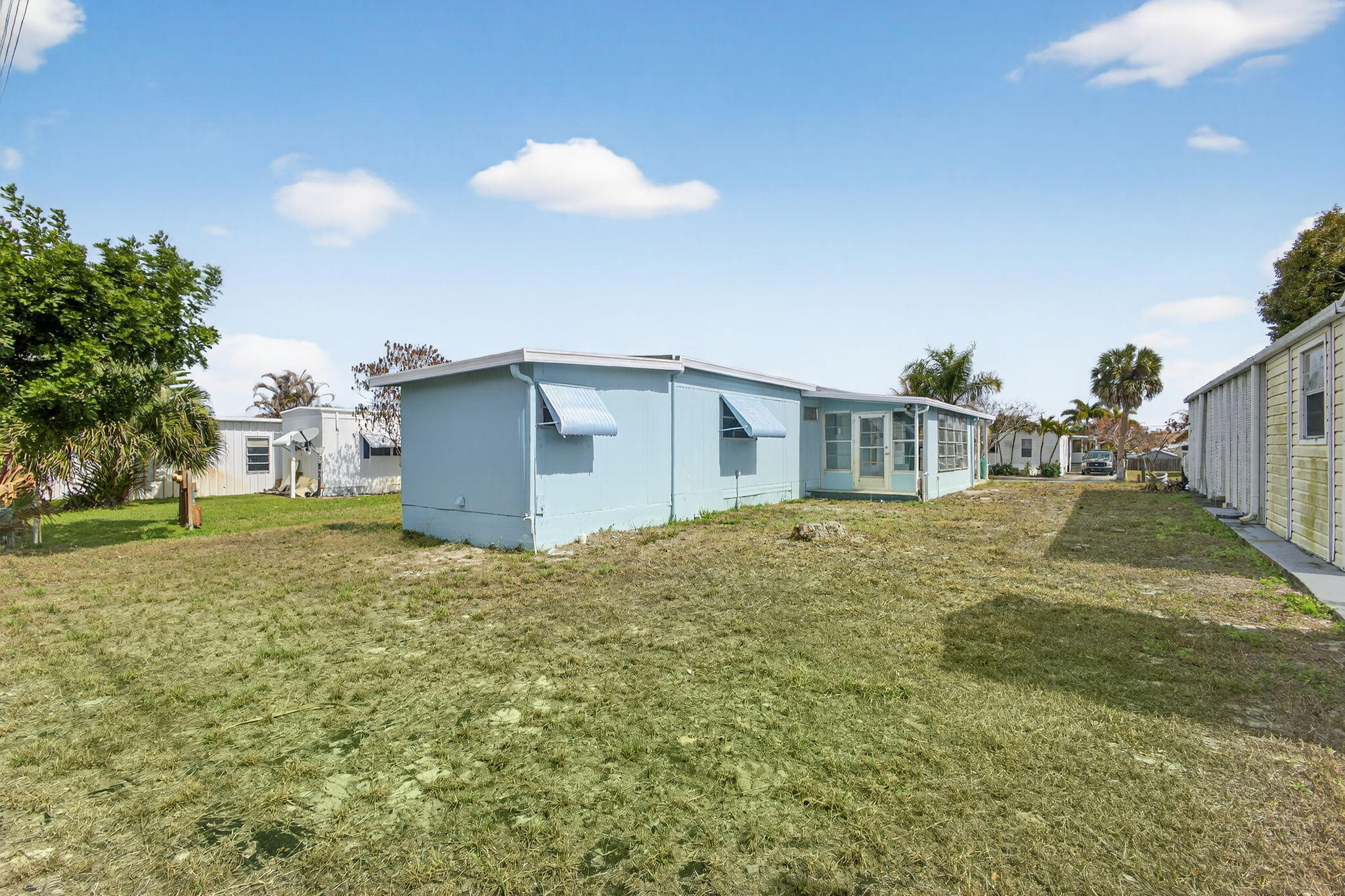 Ridgeway Mobile Home Plat 1-6 - Residential Lease