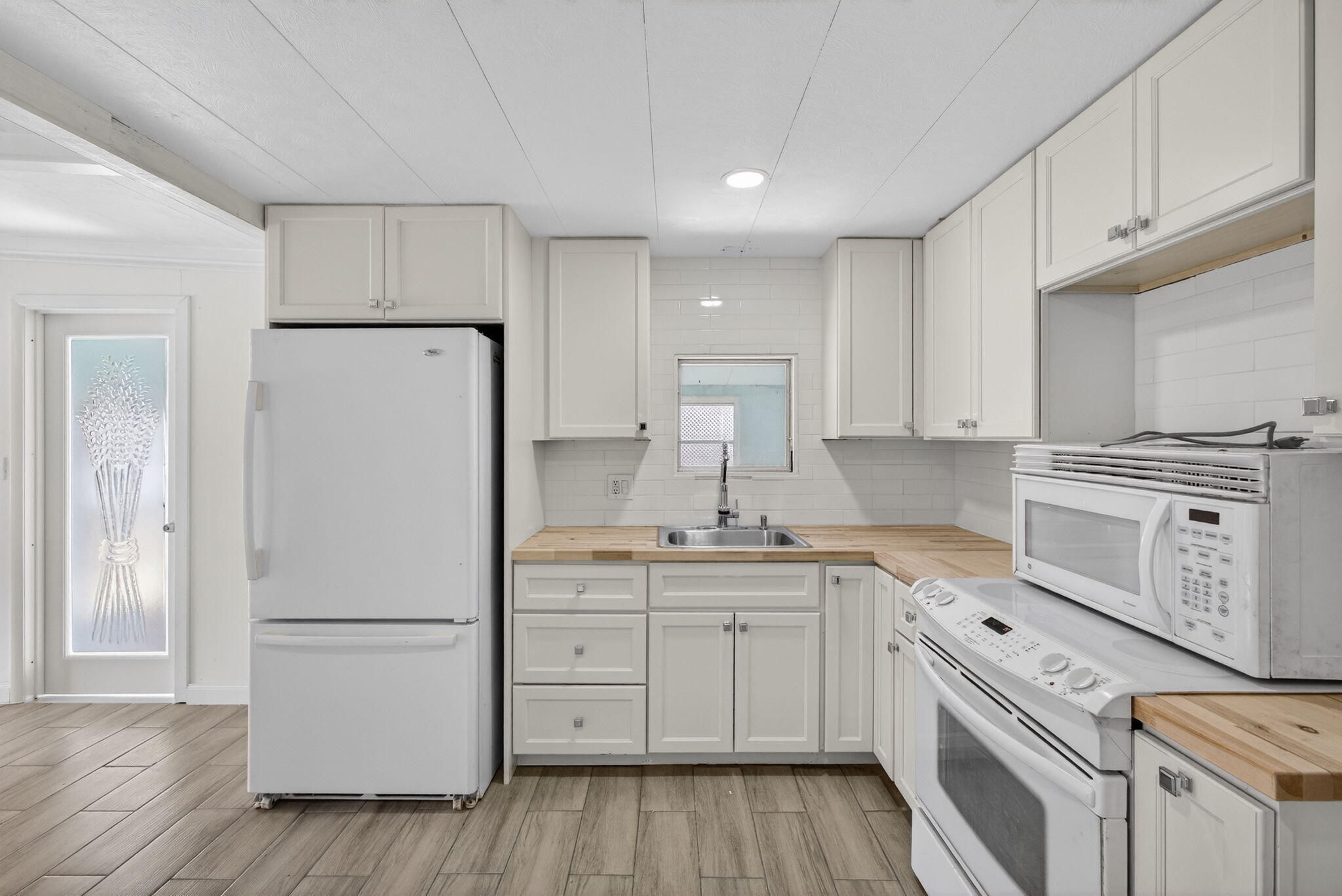 Ridgeway Mobile Home Plat 1-6 - Residential Lease