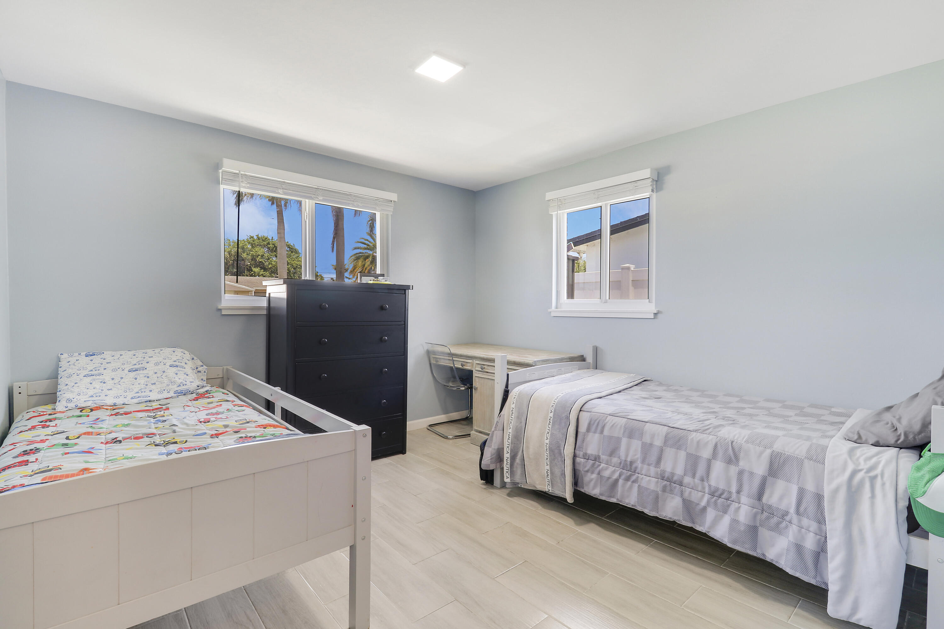 PALM BEACH CABANA COLONY 2 - Residential