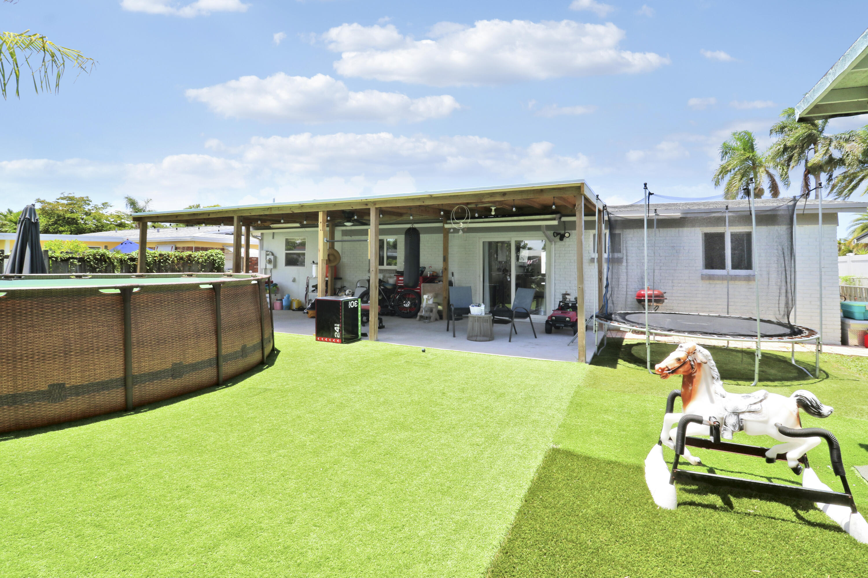 PALM BEACH CABANA COLONY 2 - Residential