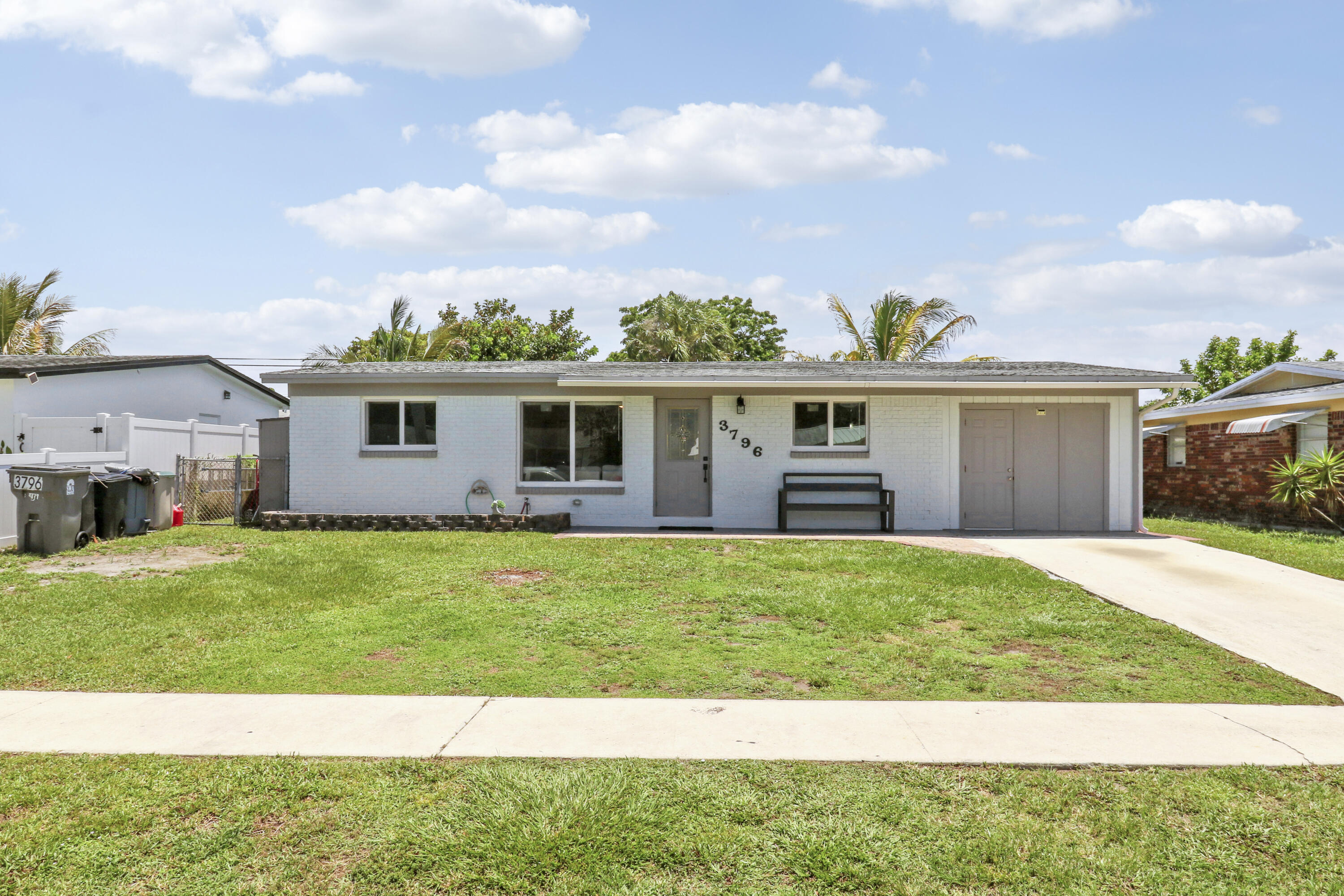 PALM BEACH CABANA COLONY 2 - Residential