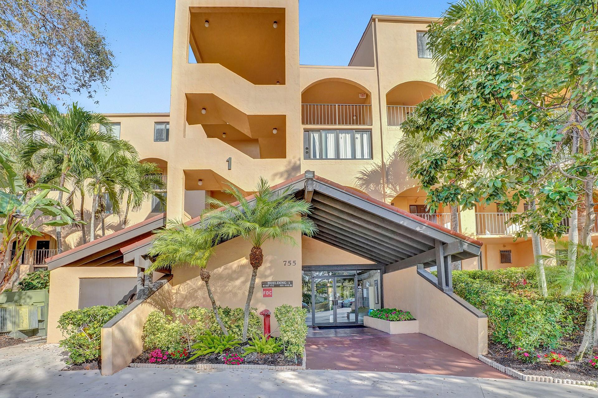 LAVERS DELRAY RACQUET CLU - Residential