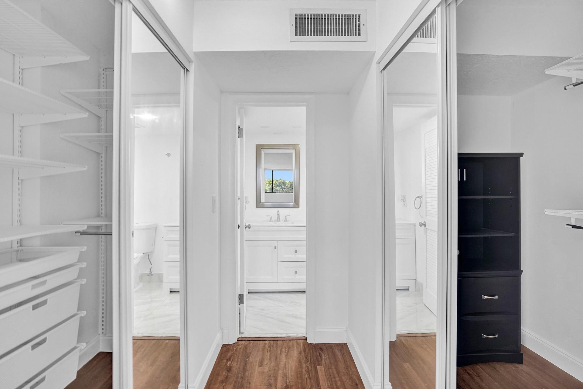 LAVERS DELRAY RACQUET CLU - Residential