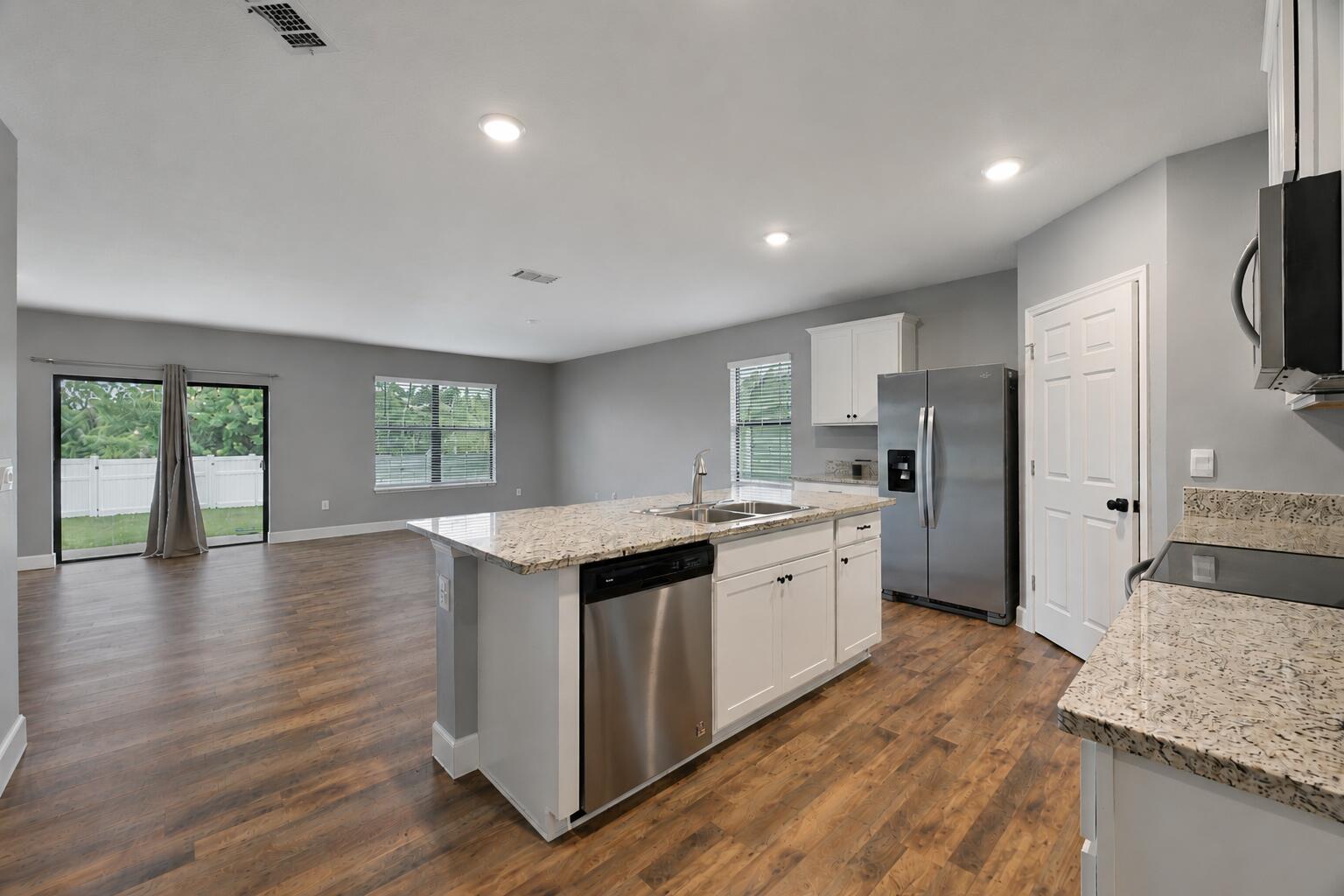 THE PRESERVES AT STONEBRIAR PHASE 2 - Residential