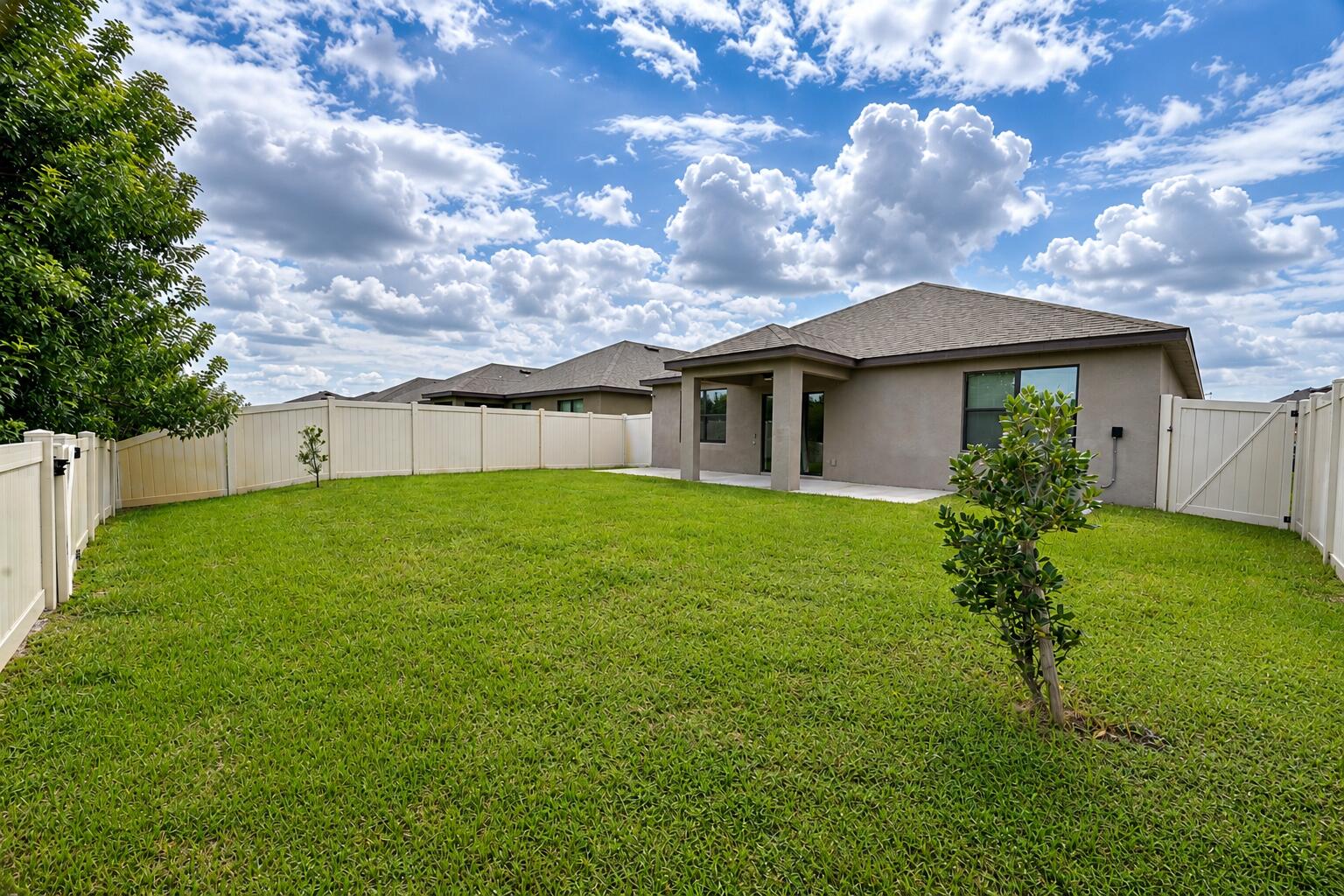 THE PRESERVES AT STONEBRIAR PHASE 2 - Residential