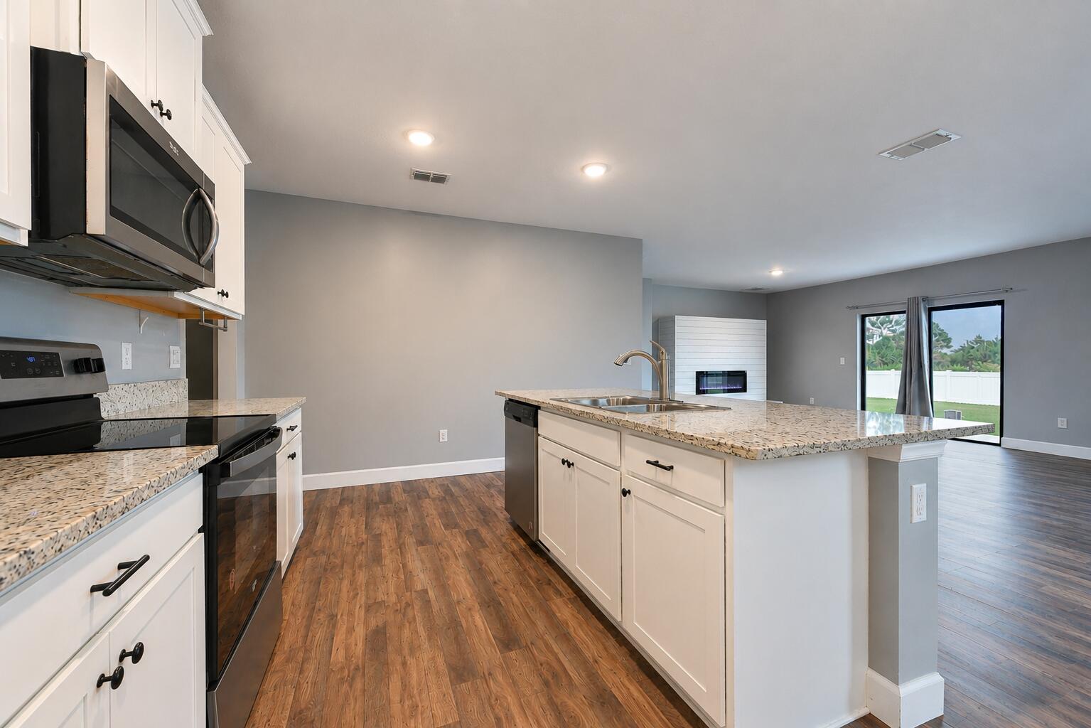 THE PRESERVES AT STONEBRIAR PHASE 2 - Residential