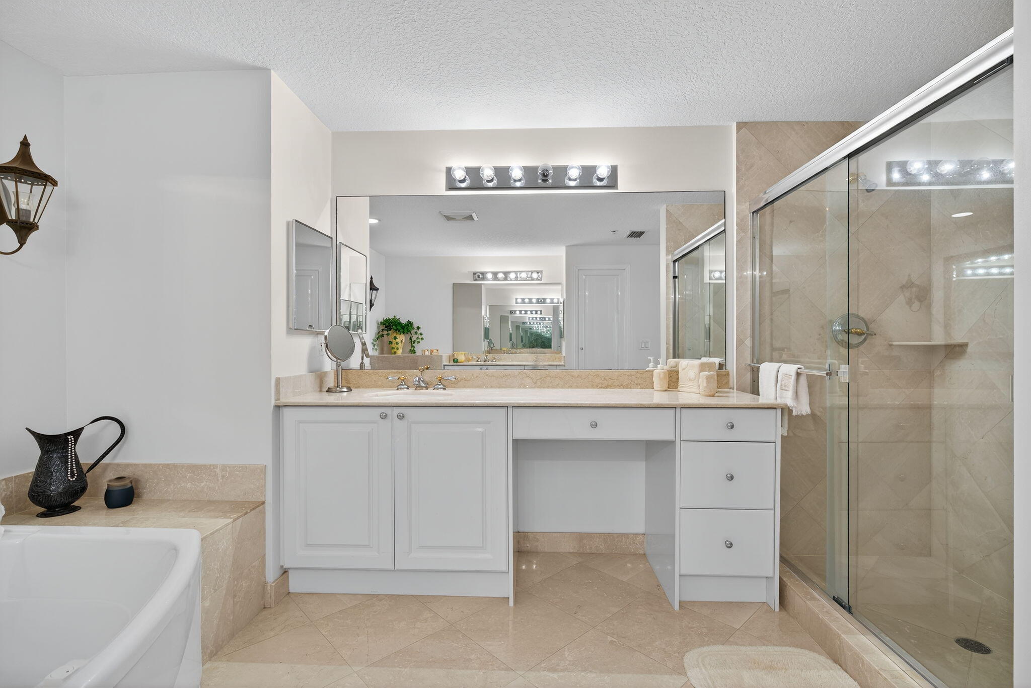 OCEAN ROYALE CONDO - Residential