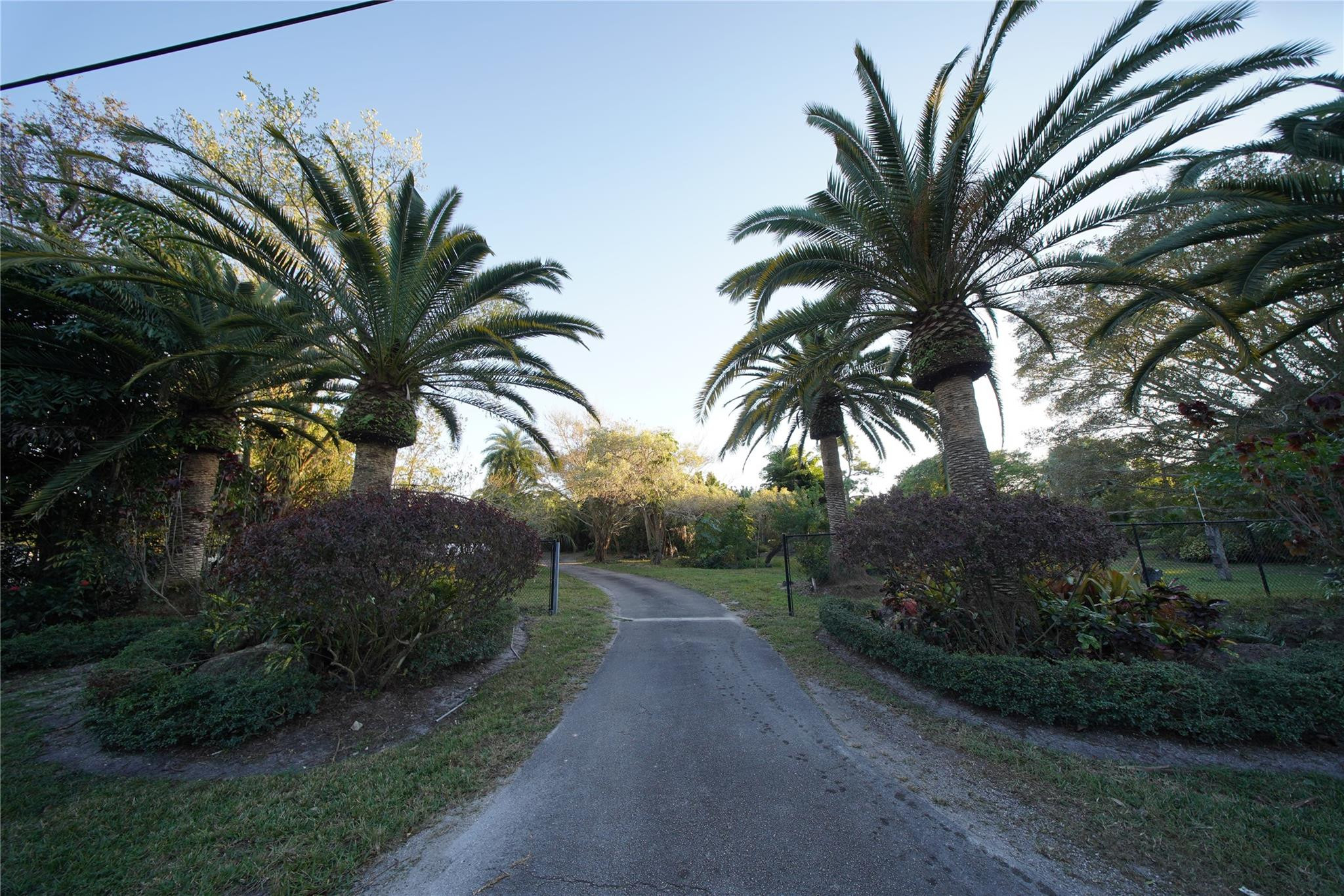 PALM BEACH FARMS - Residential