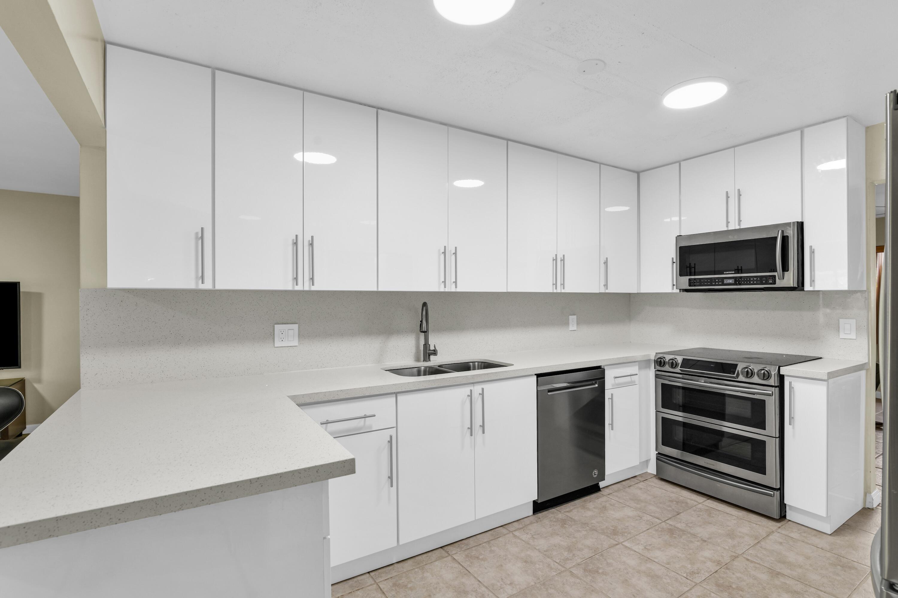NOVA HOMES TWO - Residential