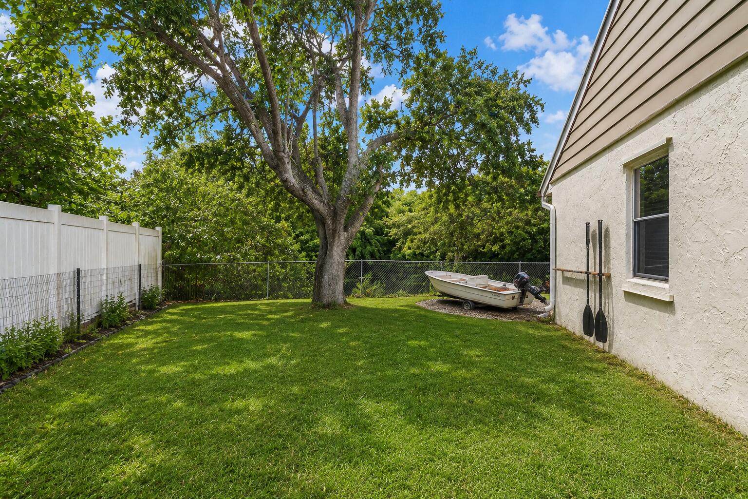 NOVA HOMES TWO - Residential