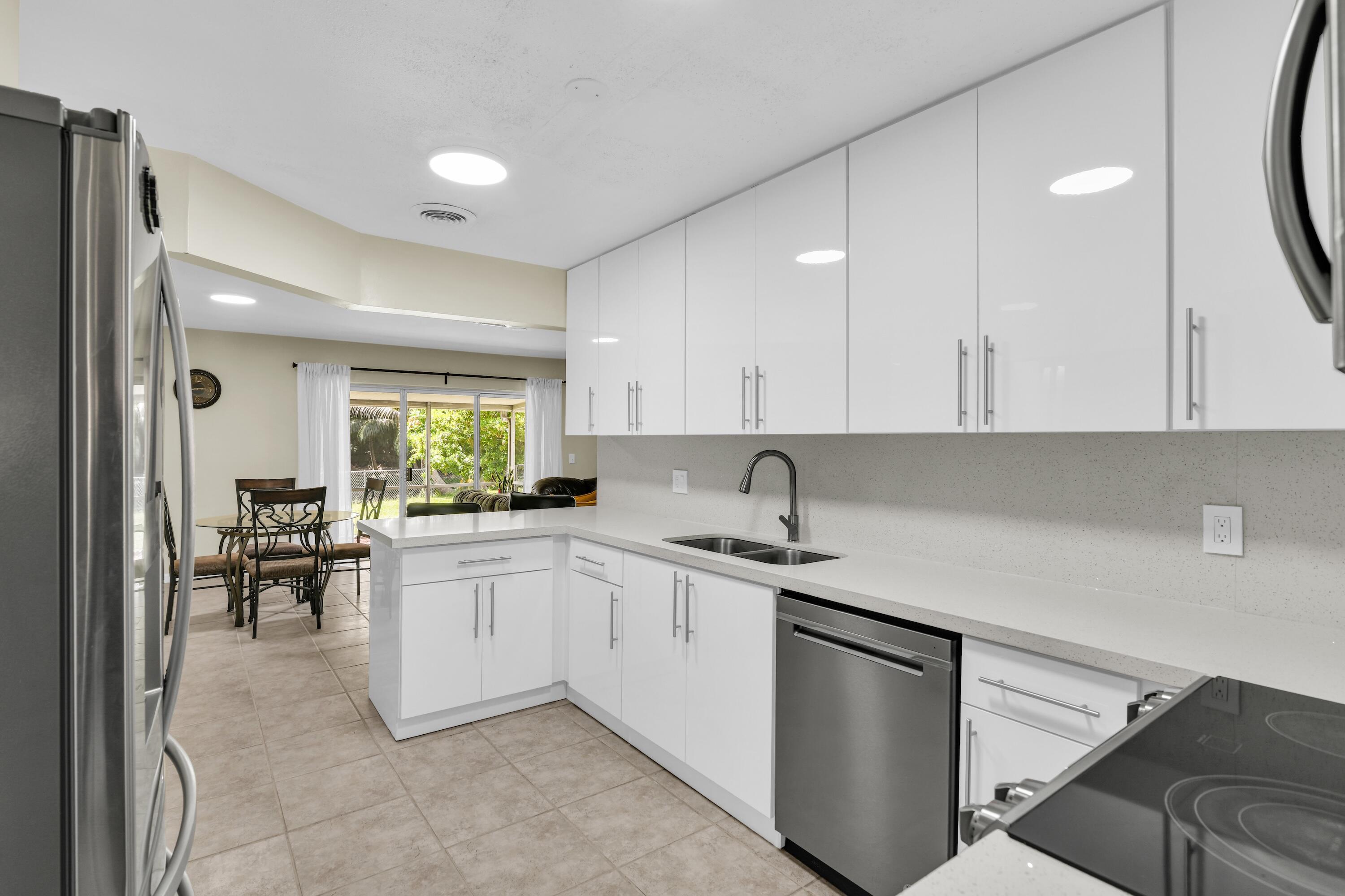 NOVA HOMES TWO - Residential