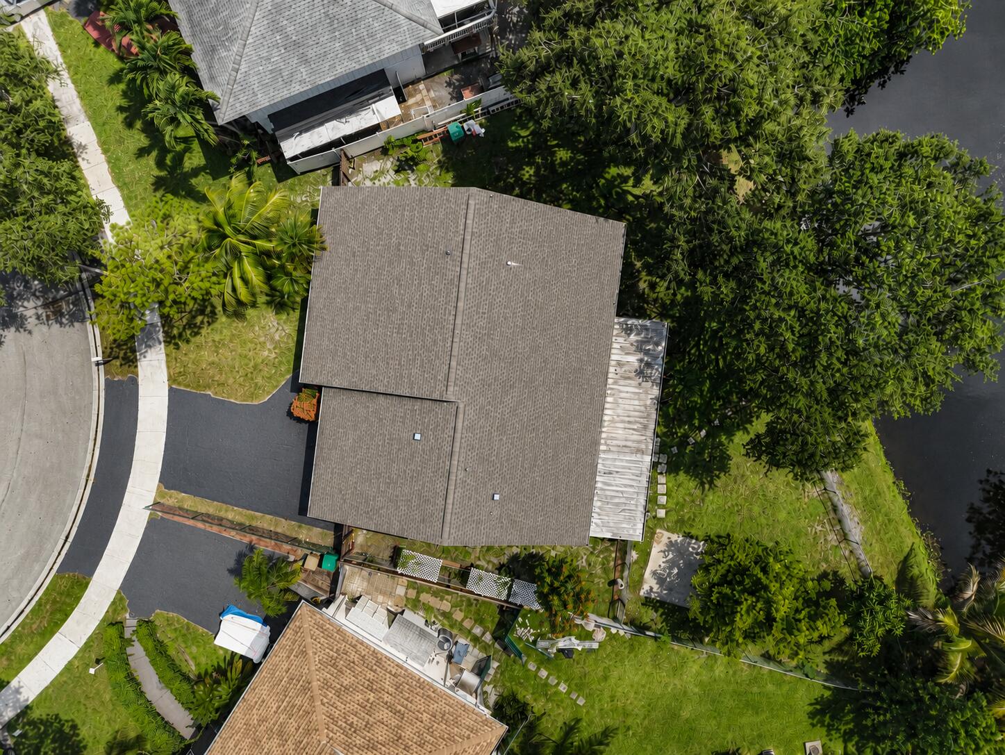 NOVA HOMES TWO - Residential