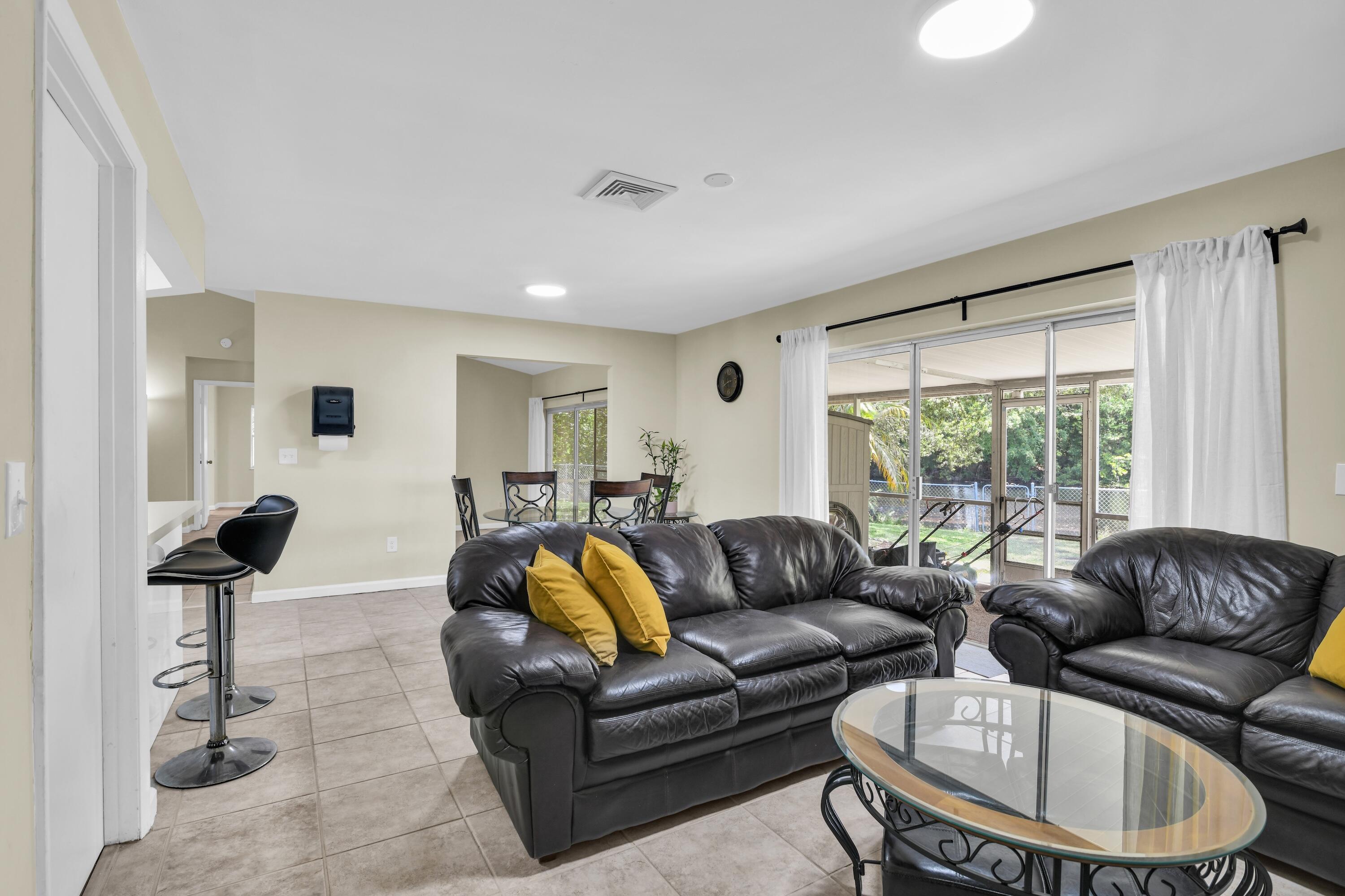 NOVA HOMES TWO - Residential