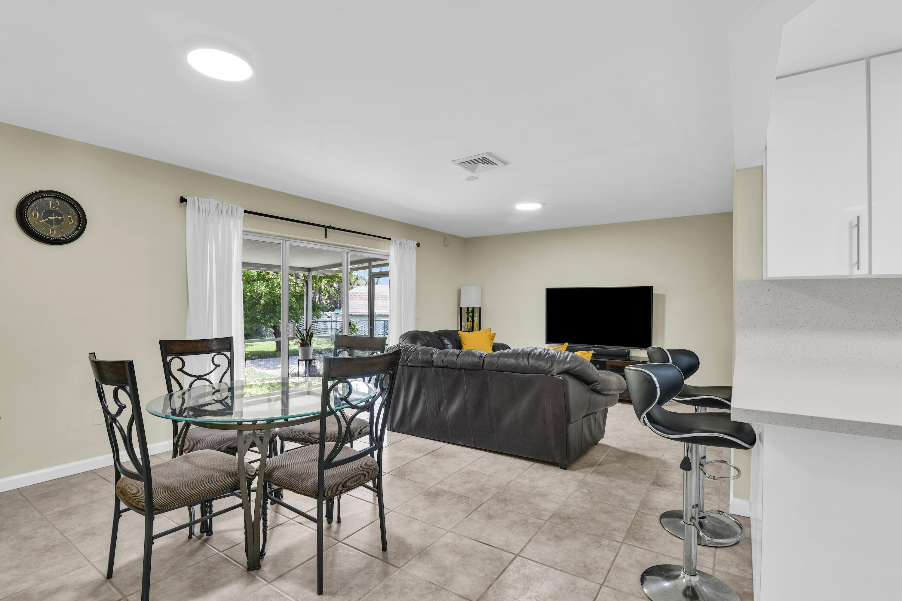 NOVA HOMES TWO - Residential