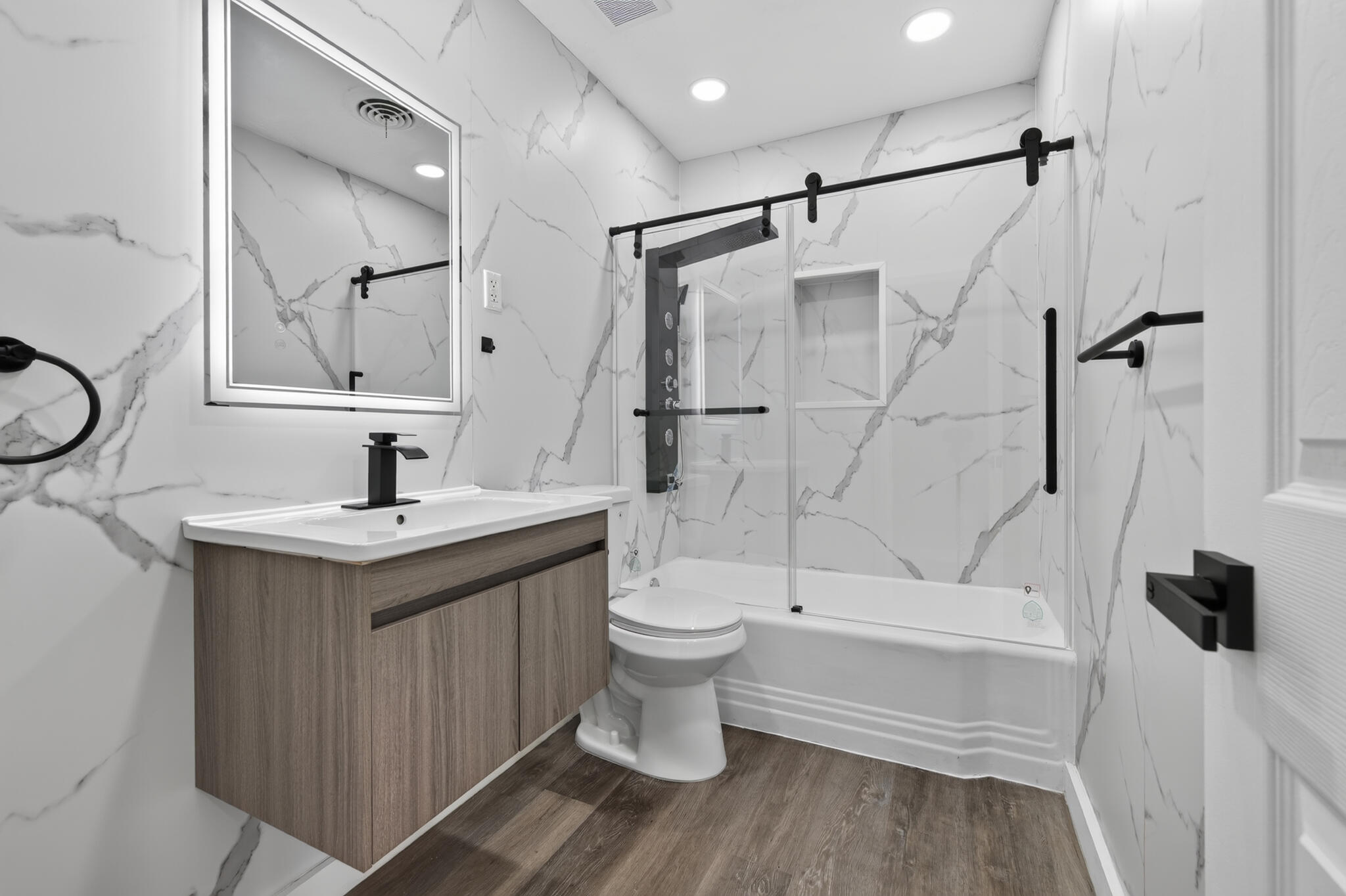 NORTHMOOR GARDENS - Residential