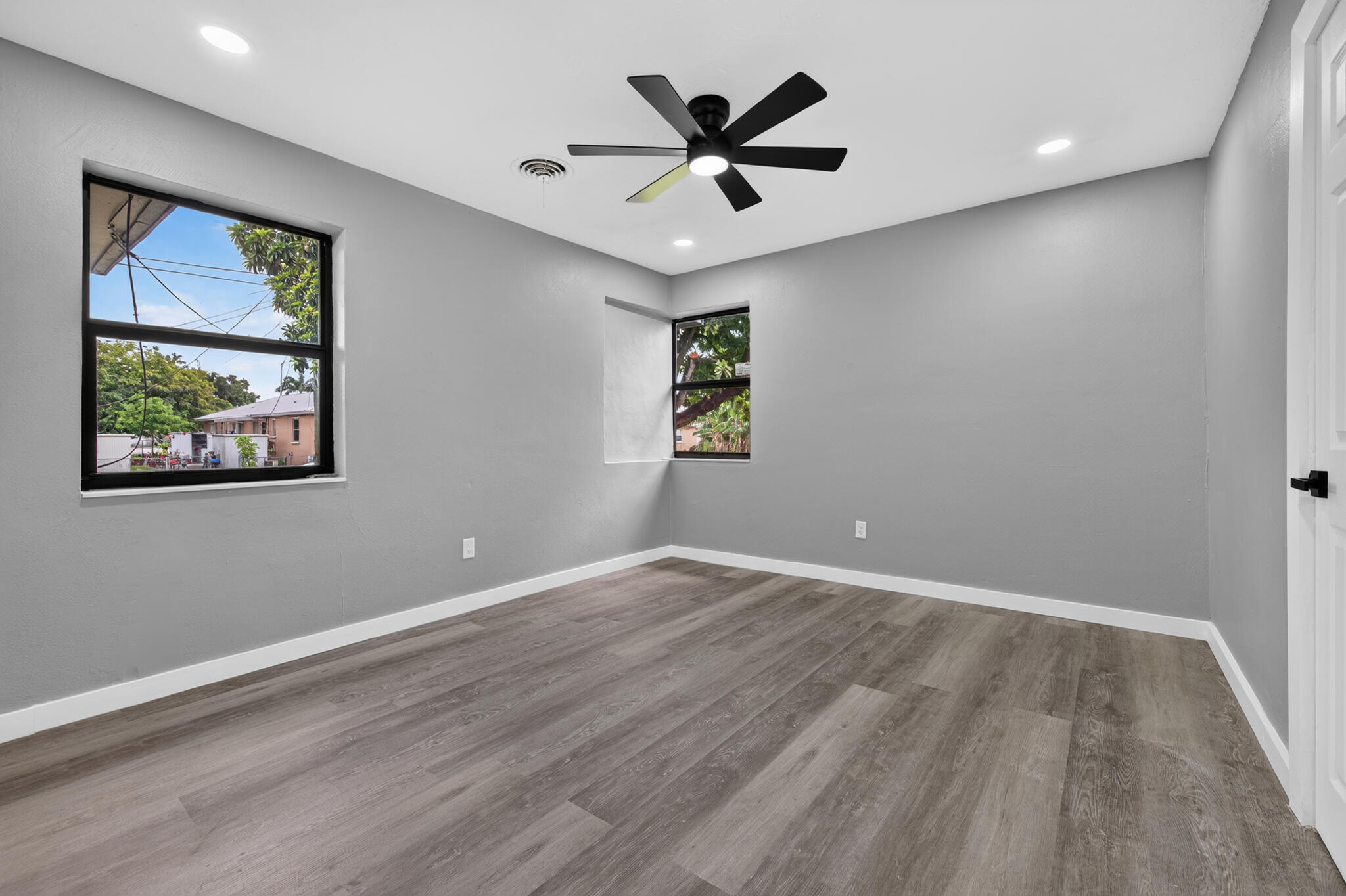 NORTHMOOR GARDENS - Residential