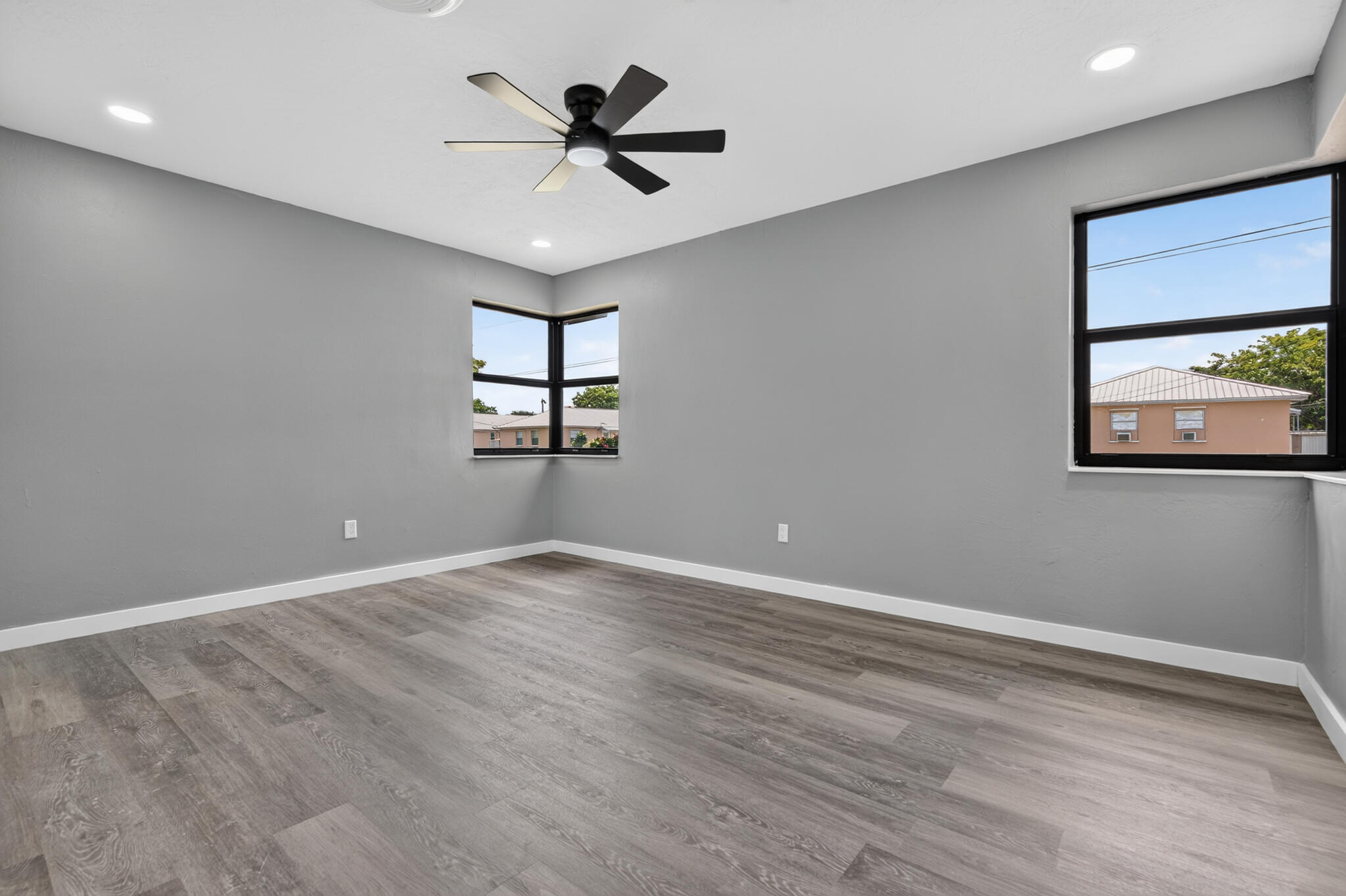 NORTHMOOR GARDENS - Residential