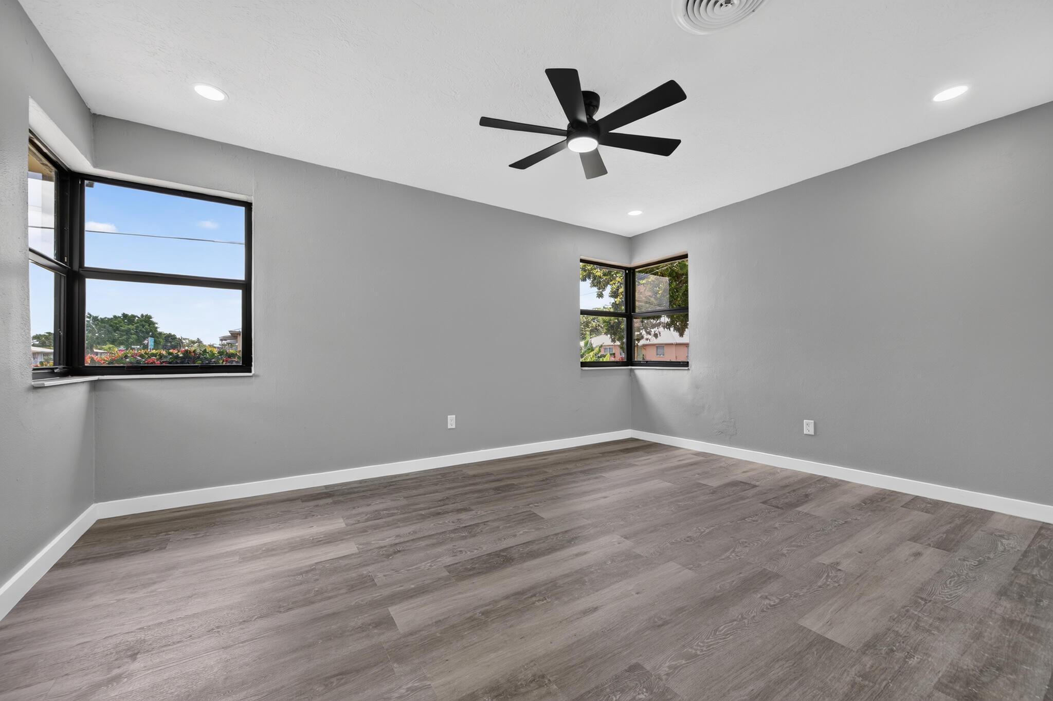 NORTHMOOR GARDENS - Residential