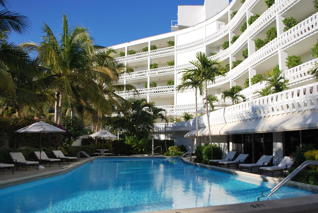 THREE HUNDRED OCEAN BLVD APTS INC - Residential