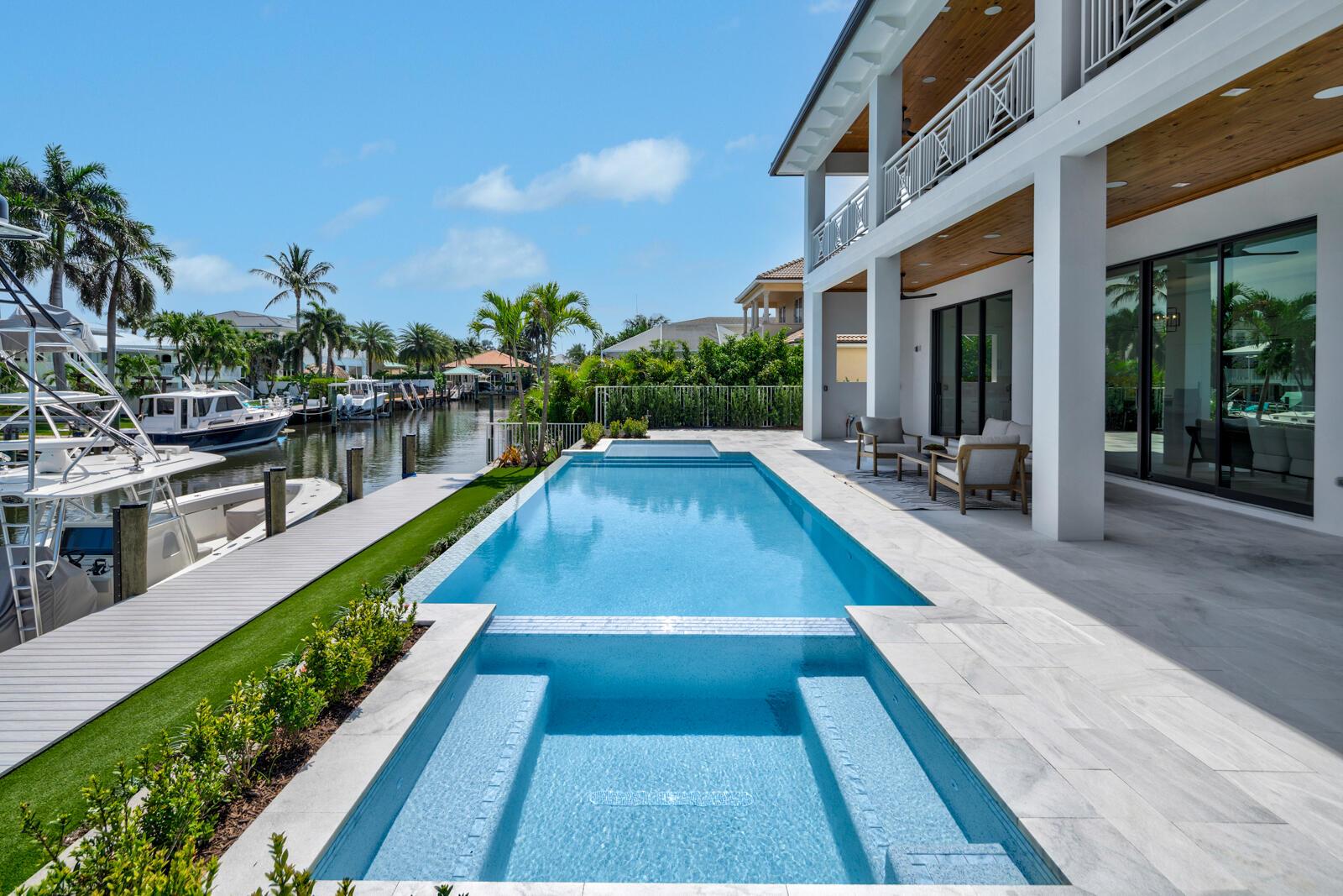 PIRATES COVE - Residential