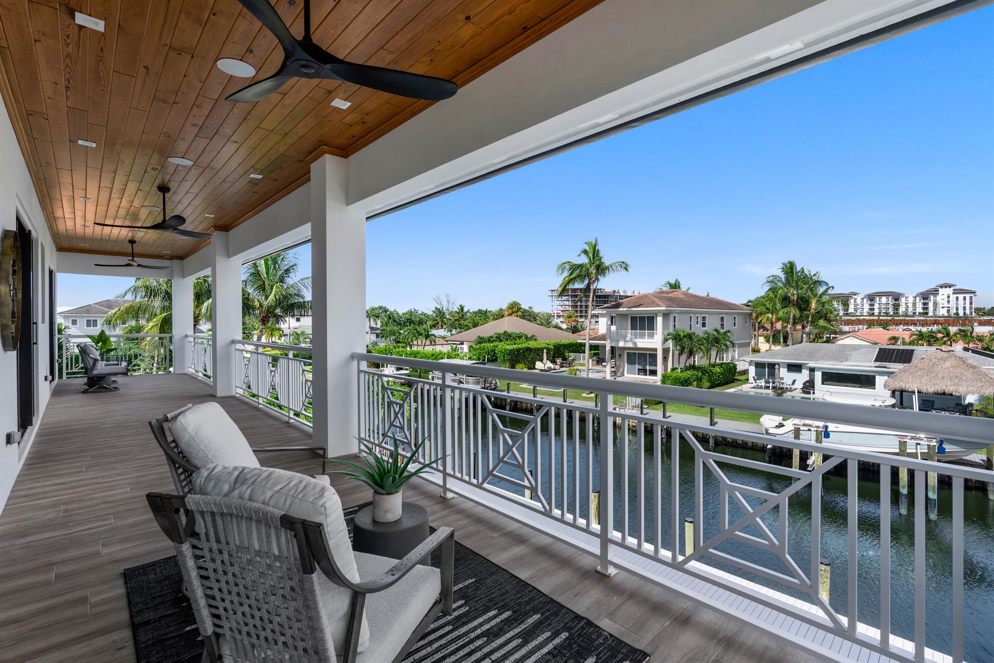 PIRATES COVE - Residential