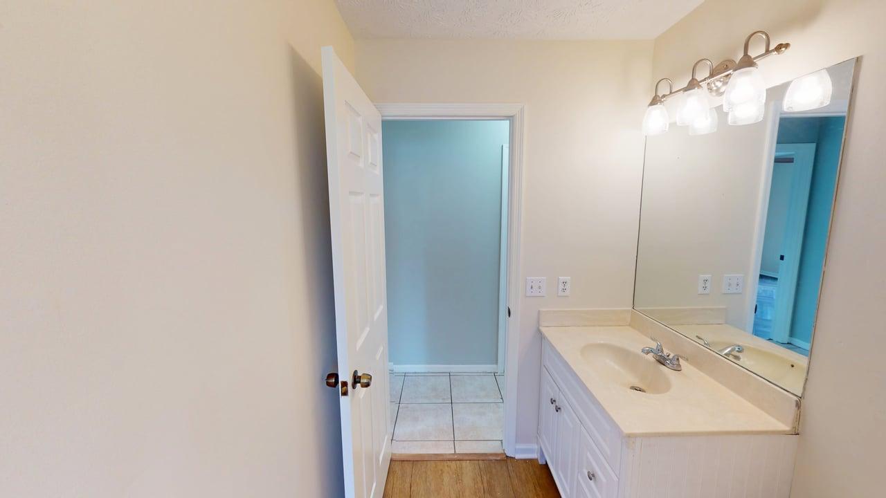 PORT ST LUCIE SECTION 30 - Residential Lease