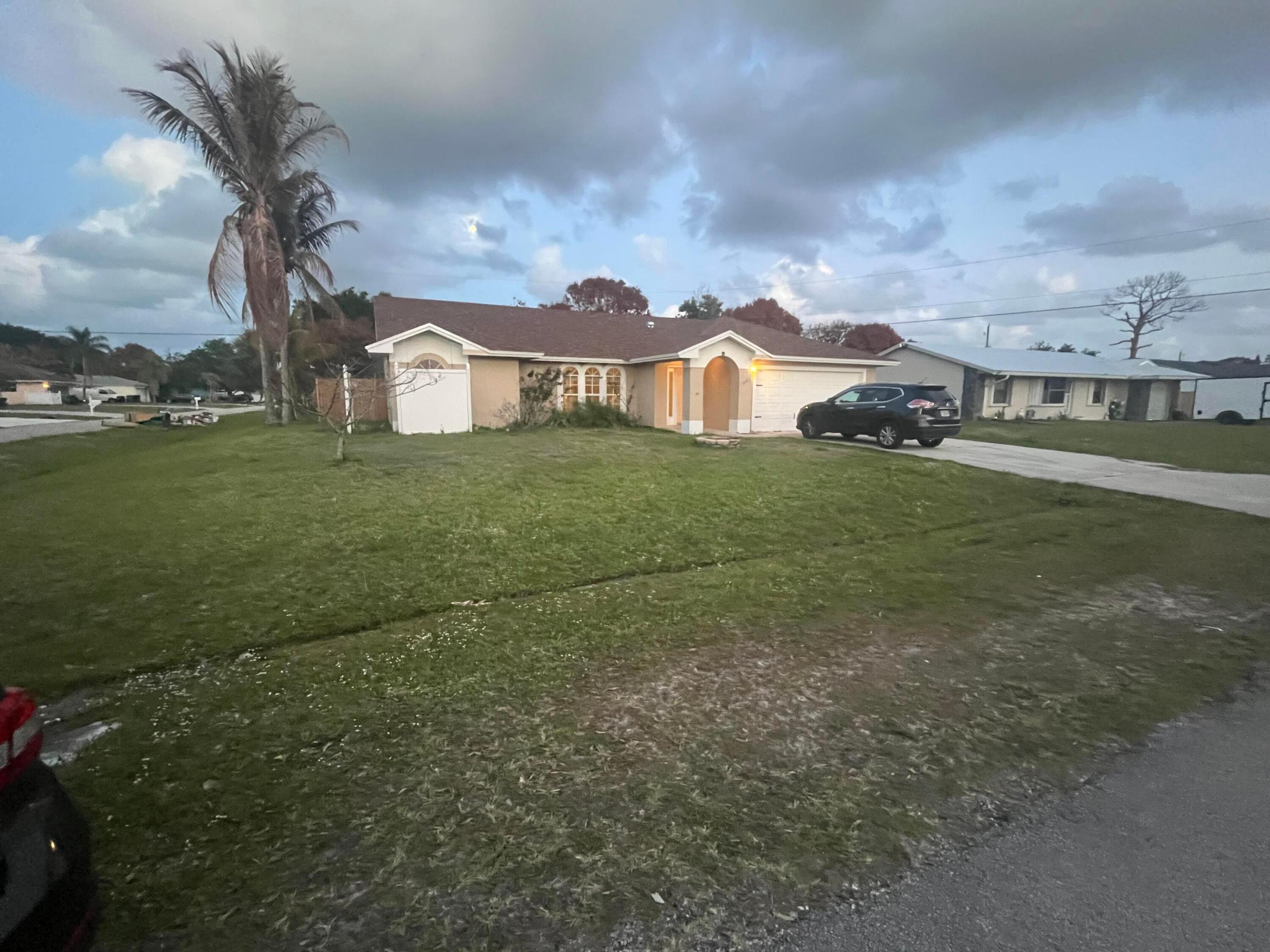 PORT ST LUCIE SECTION 30 - Residential Lease