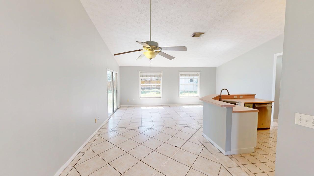 PORT ST LUCIE SECTION 30 - Residential Lease
