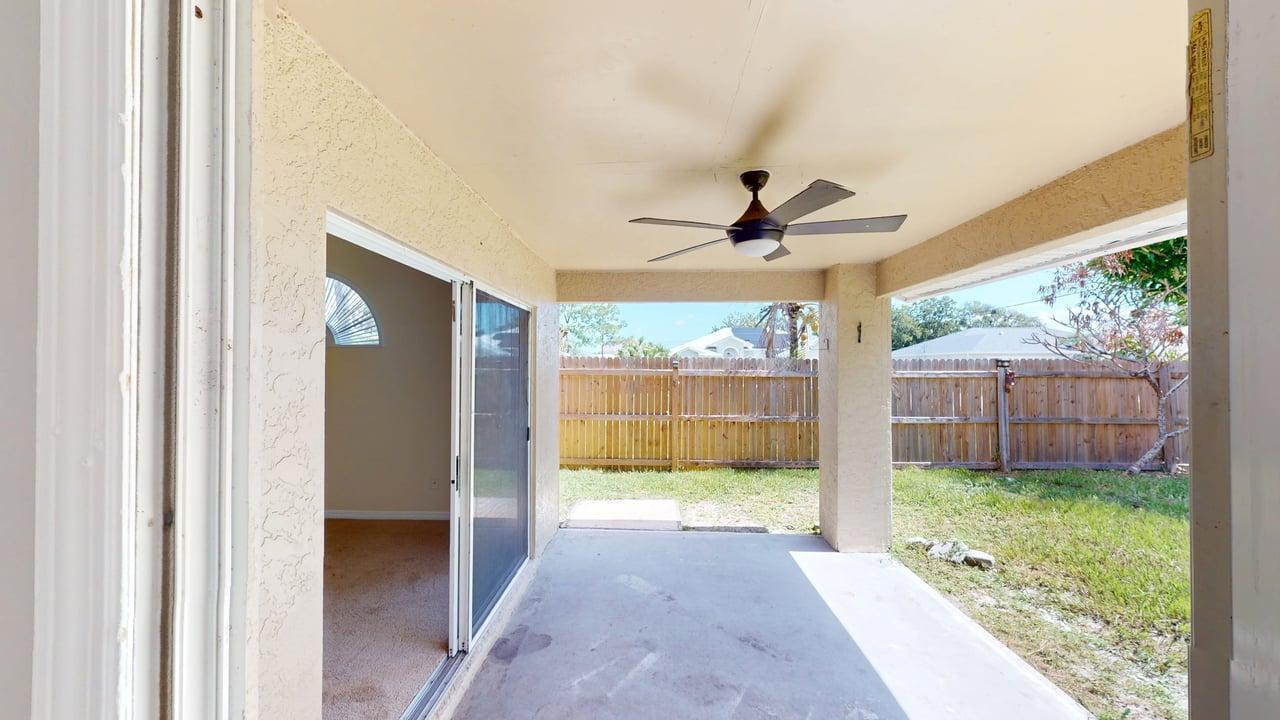 PORT ST LUCIE SECTION 30 - Residential Lease