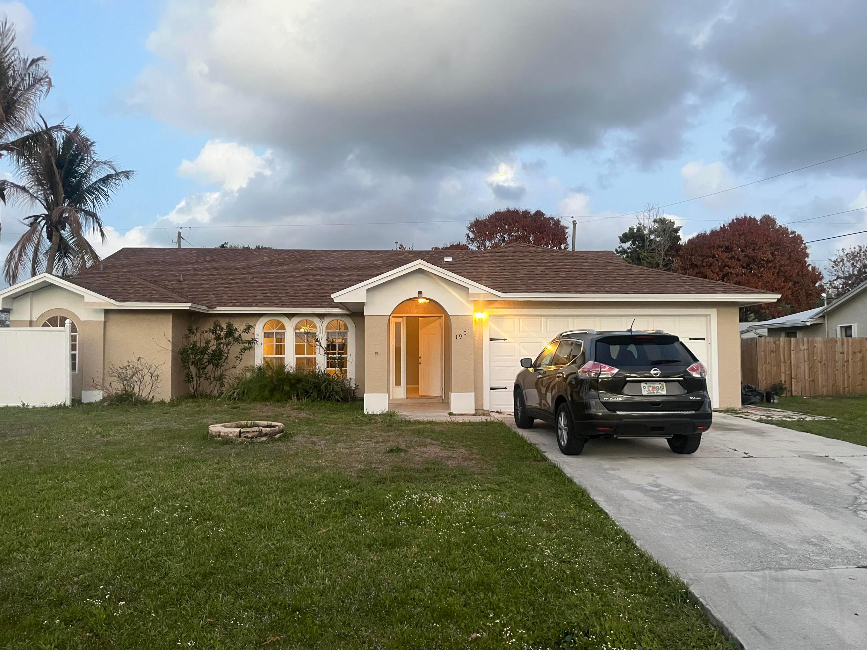 PORT ST LUCIE SECTION 30 - Residential Lease