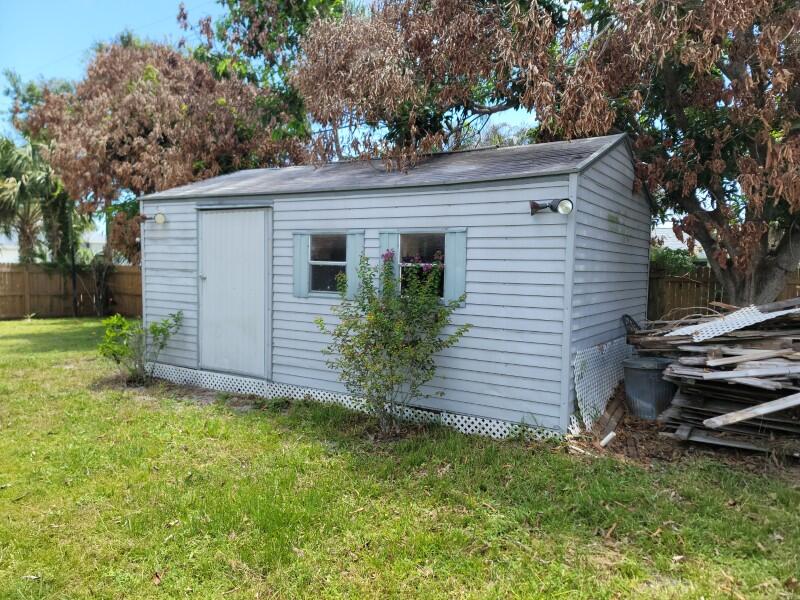 PORT ST LUCIE SECTION 30 - Residential Lease