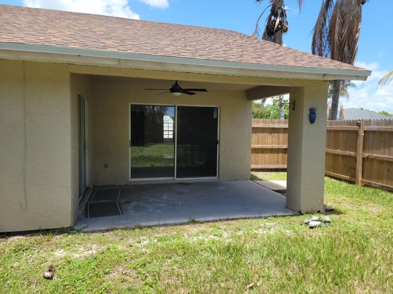 PORT ST LUCIE SECTION 30 - Residential Lease