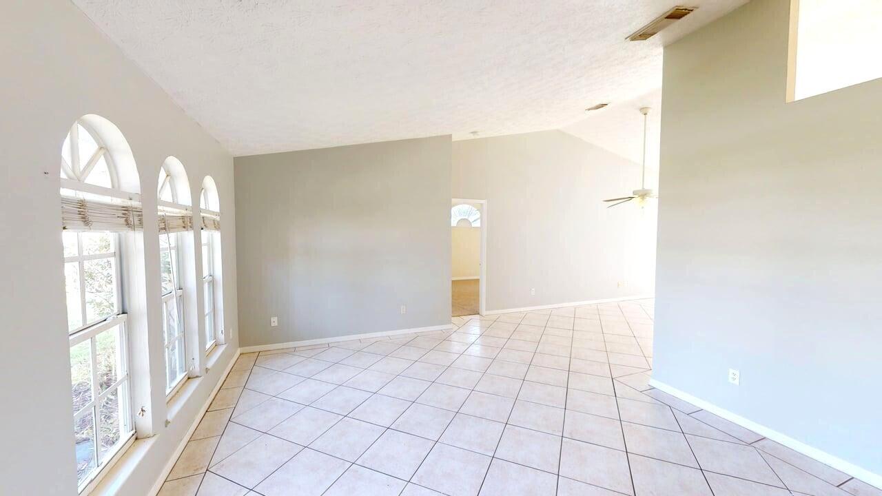 PORT ST LUCIE SECTION 30 - Residential Lease
