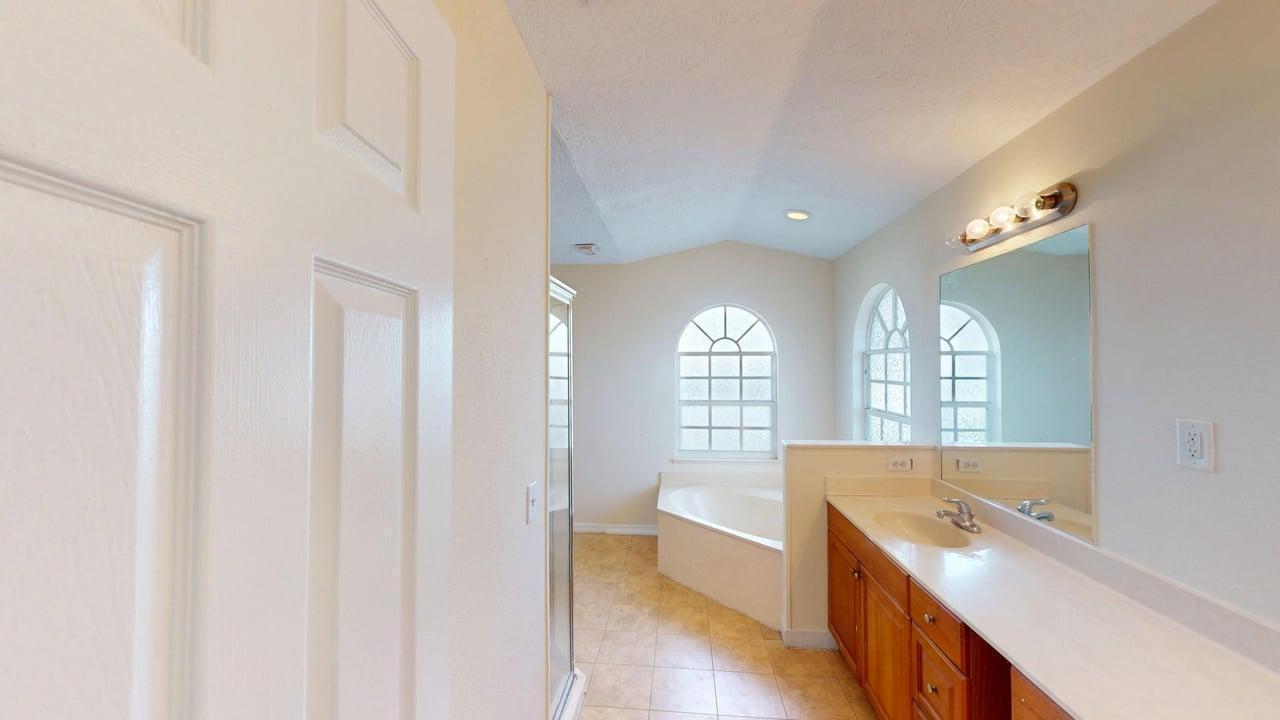PORT ST LUCIE SECTION 30 - Residential Lease