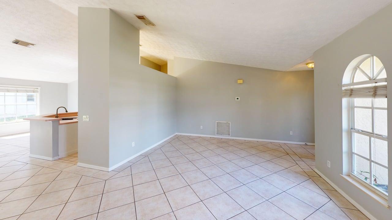 PORT ST LUCIE SECTION 30 - Residential Lease