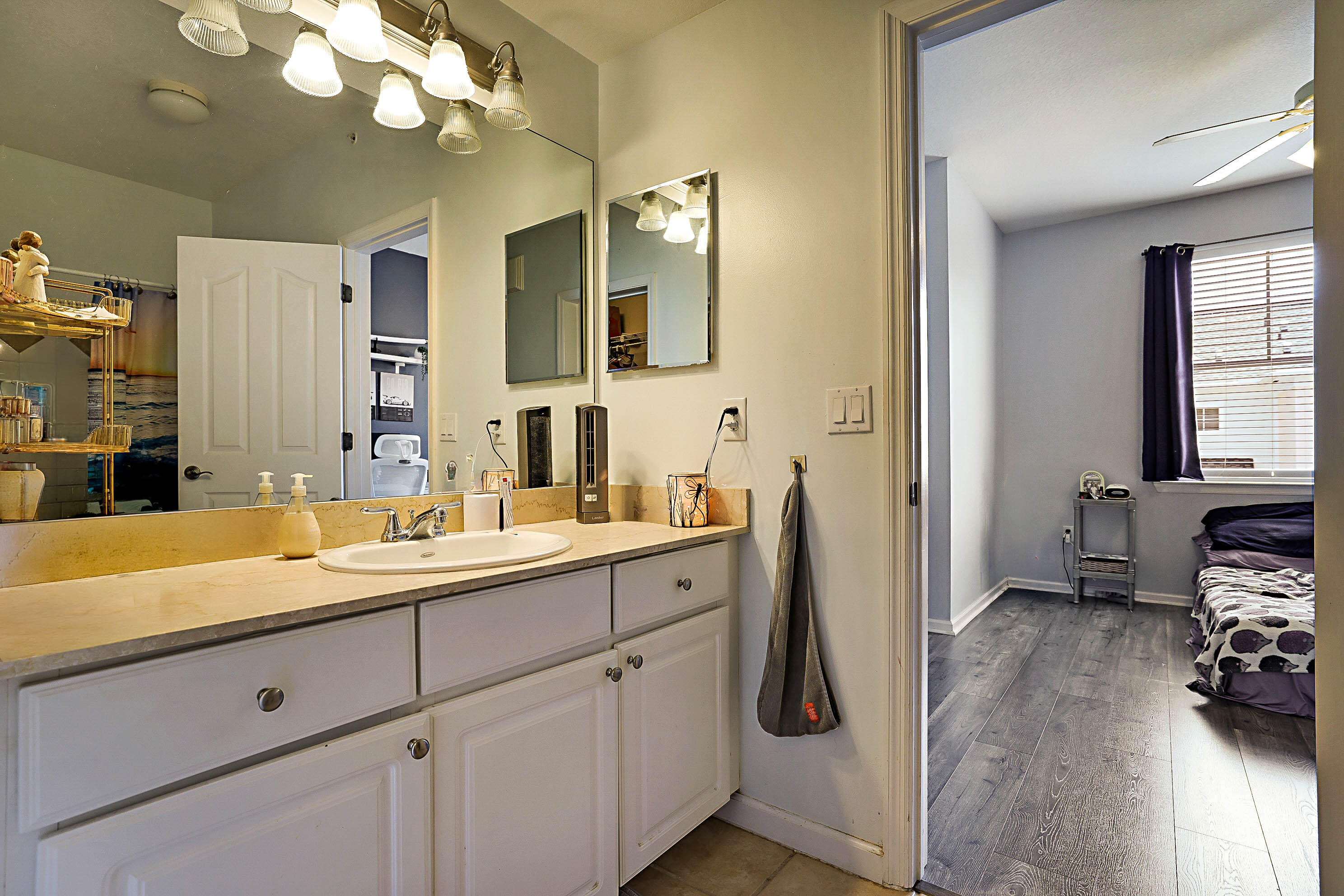 SOMERSET AT ABACOA CONDO - Residential