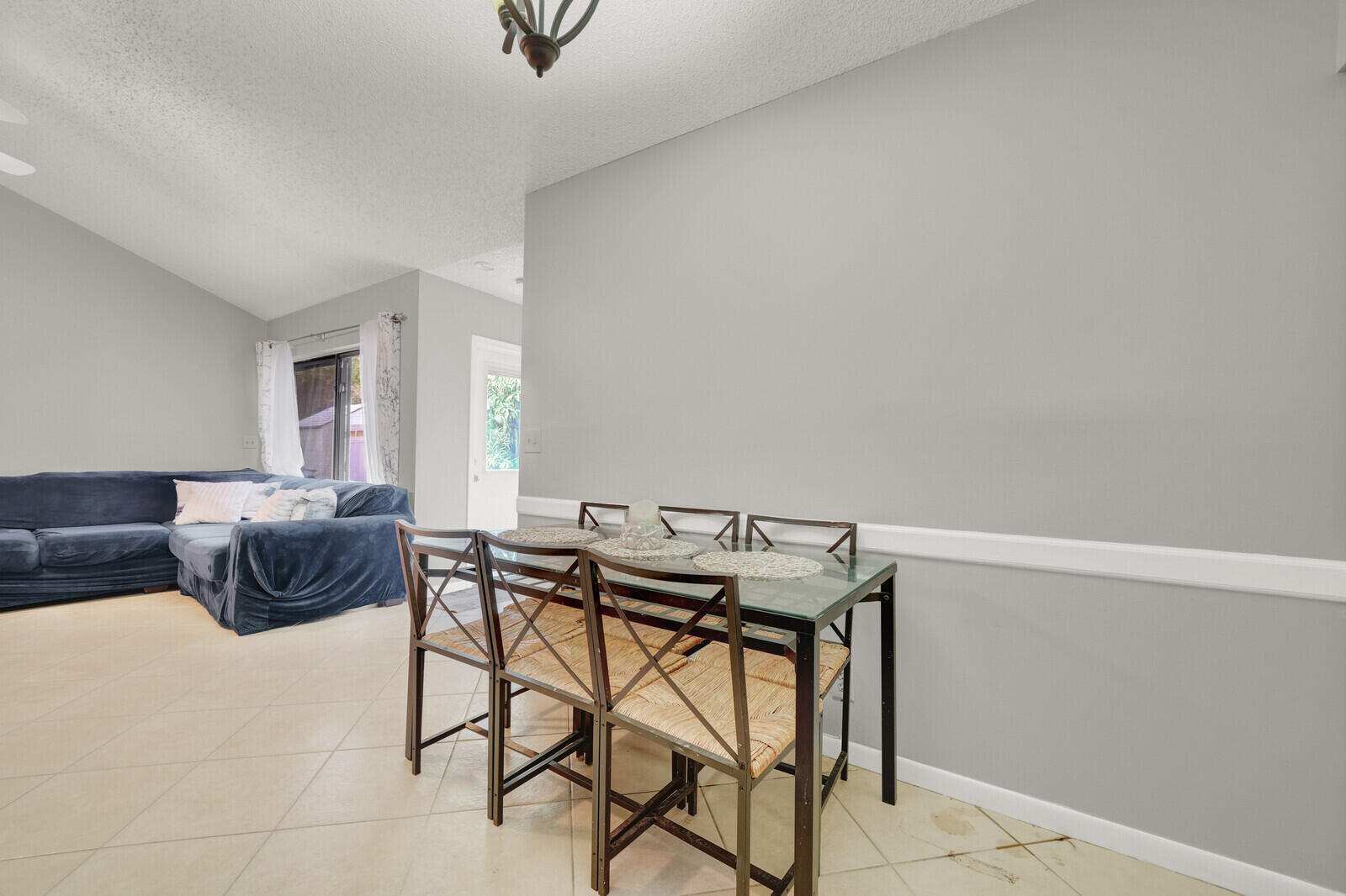 BARRWOOD - Residential