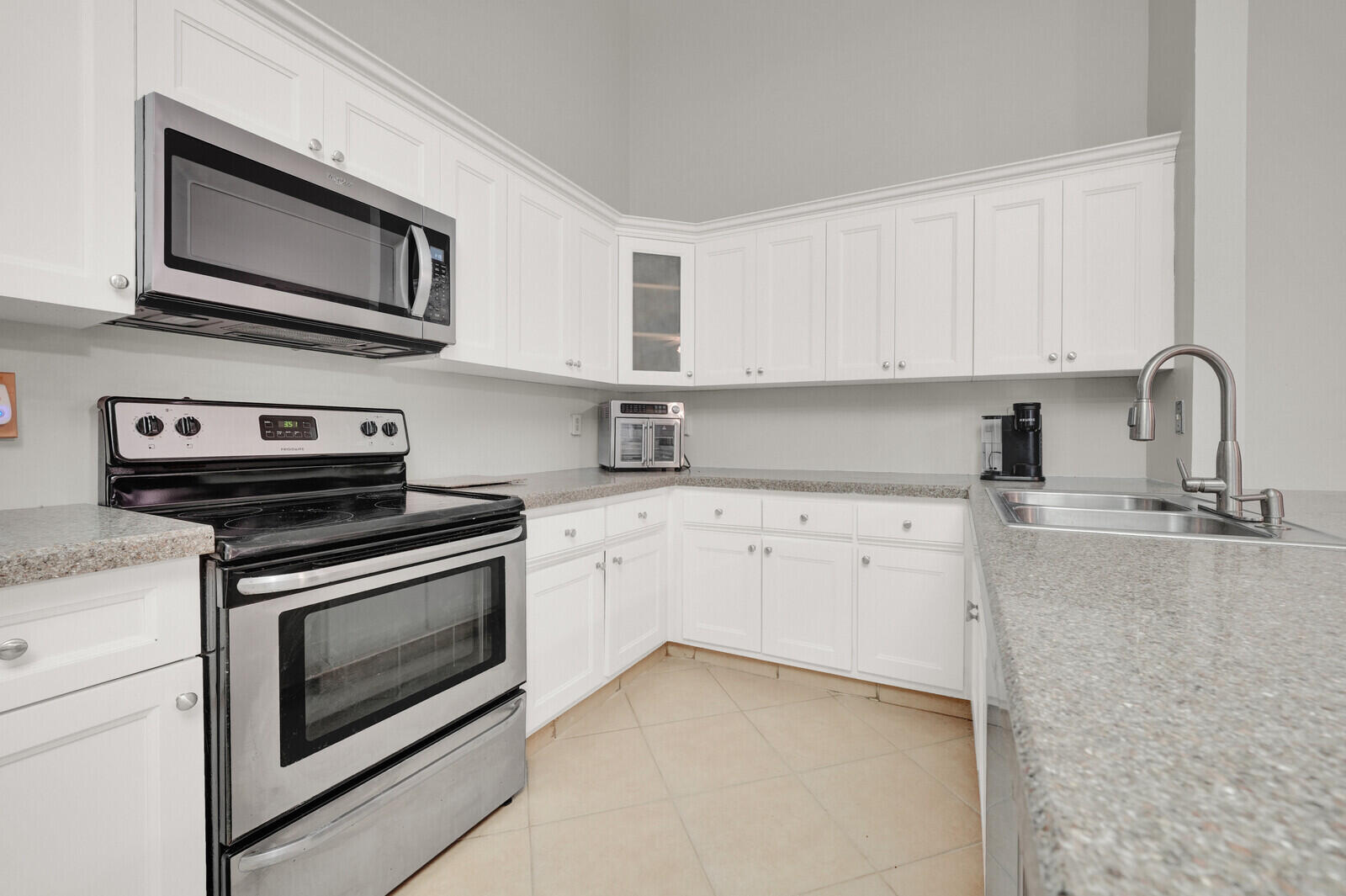 BARRWOOD - Residential