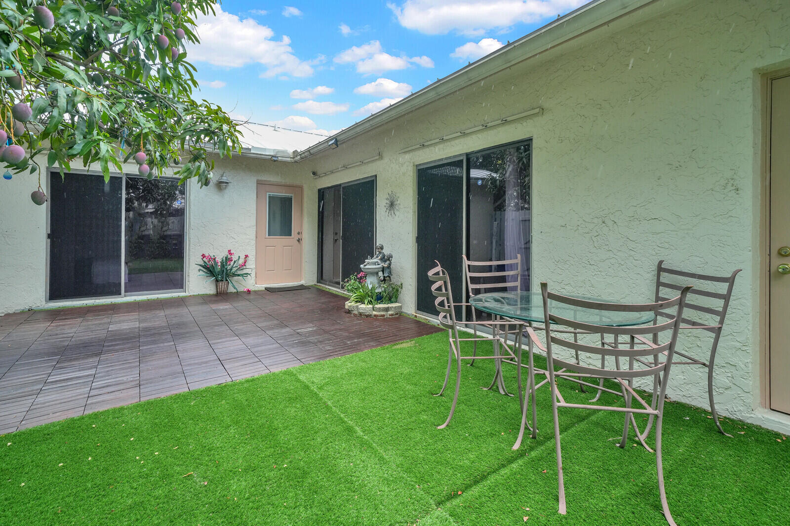BARRWOOD - Residential