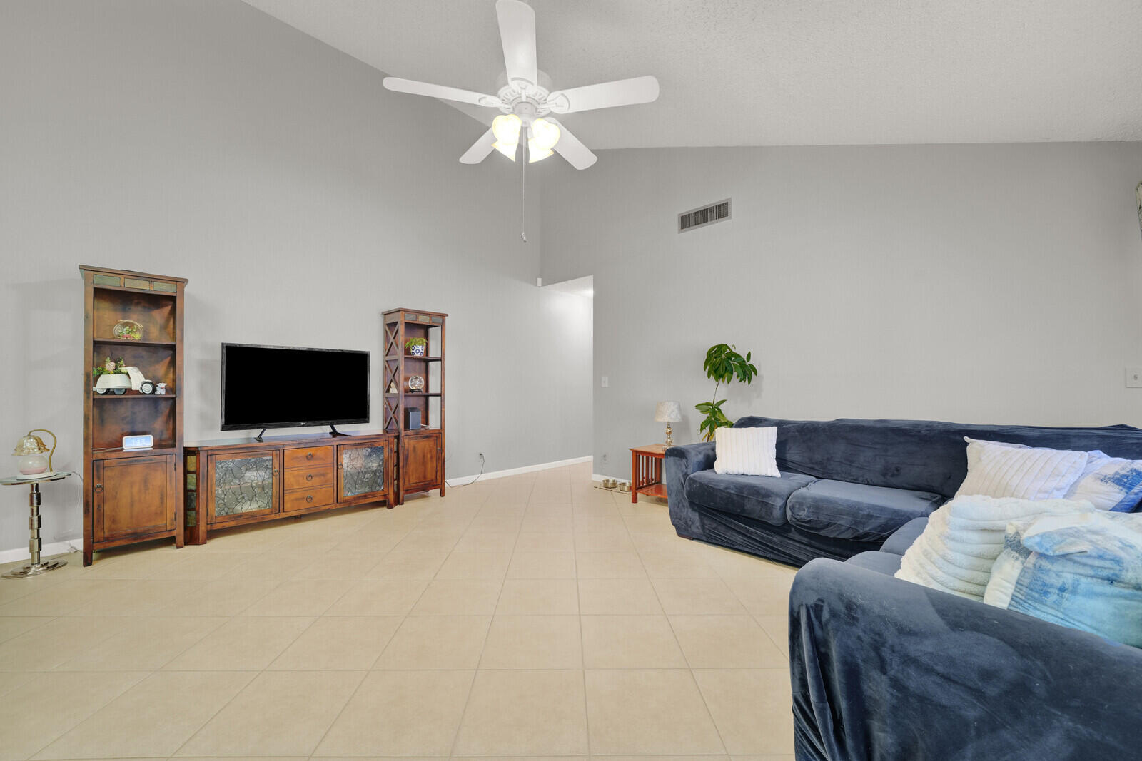 BARRWOOD - Residential