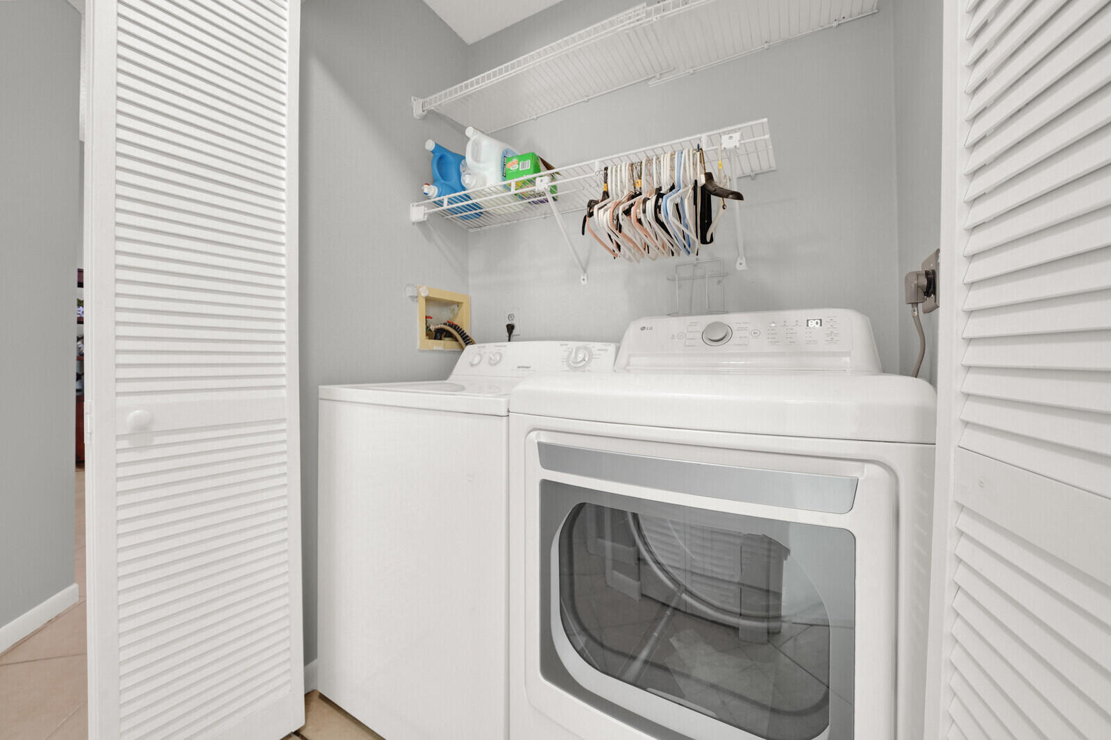 BARRWOOD - Residential