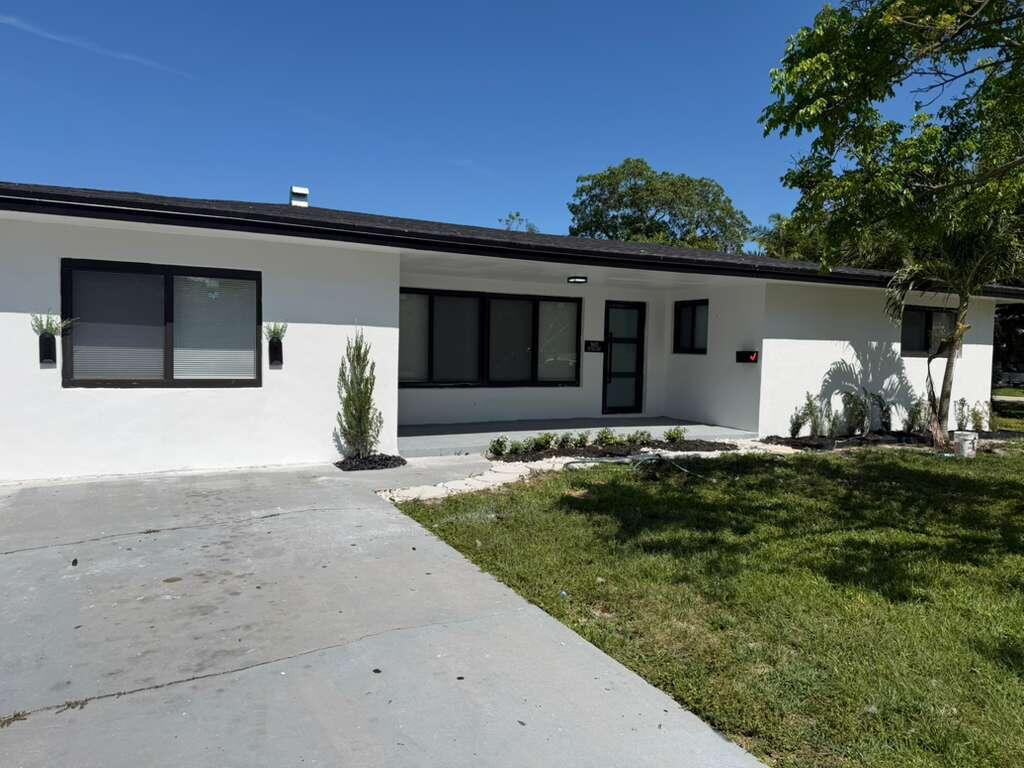 CYPRESS CREEK ESTATES SEC - Residential Lease