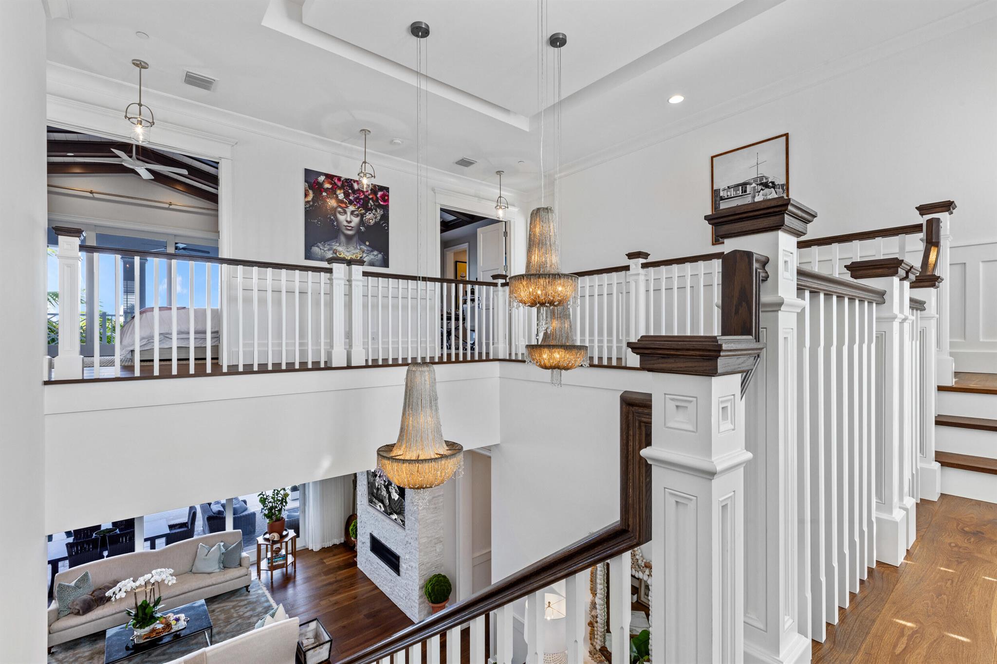PINE POINT - Residential
