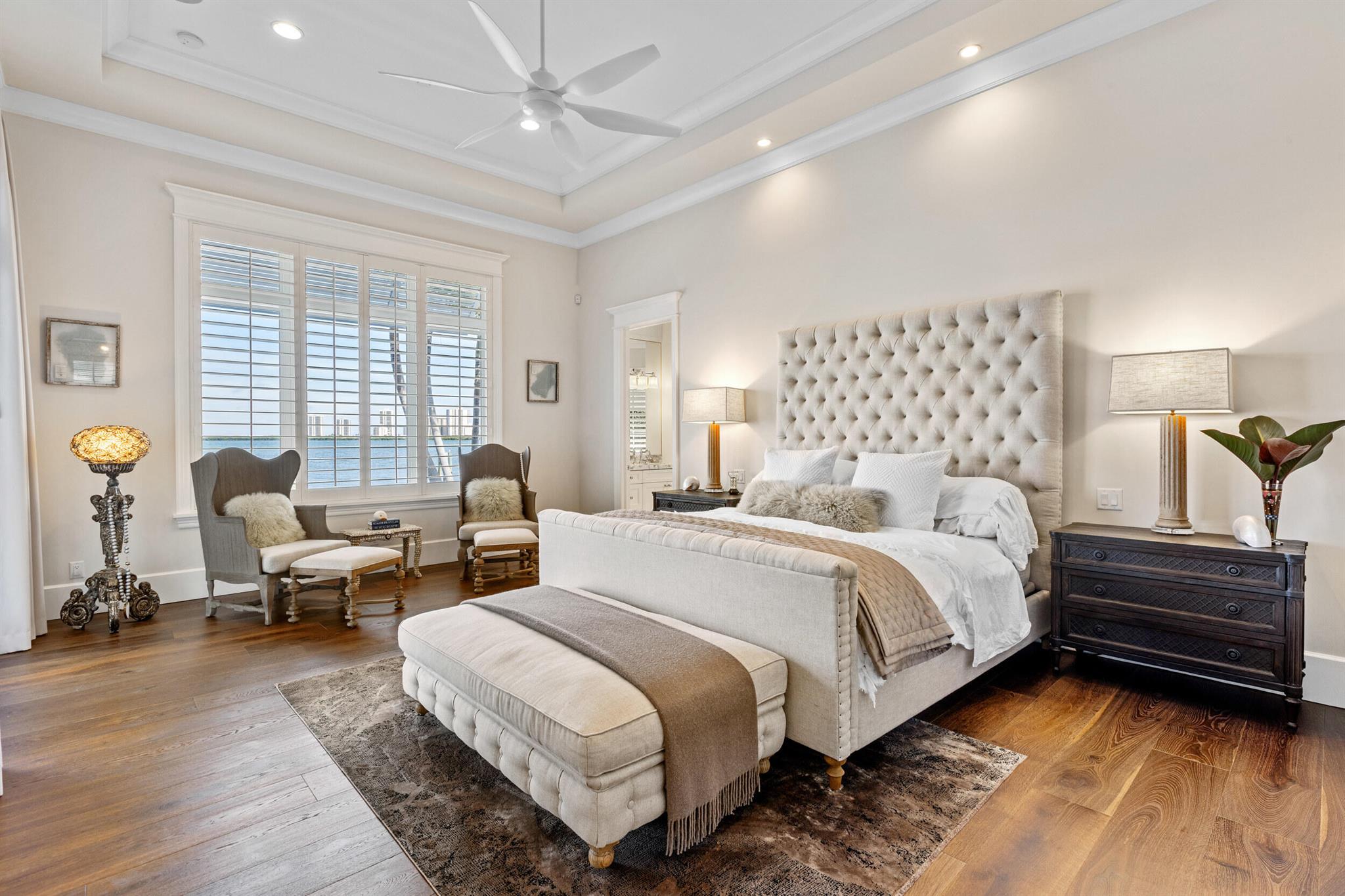 PINE POINT - Residential