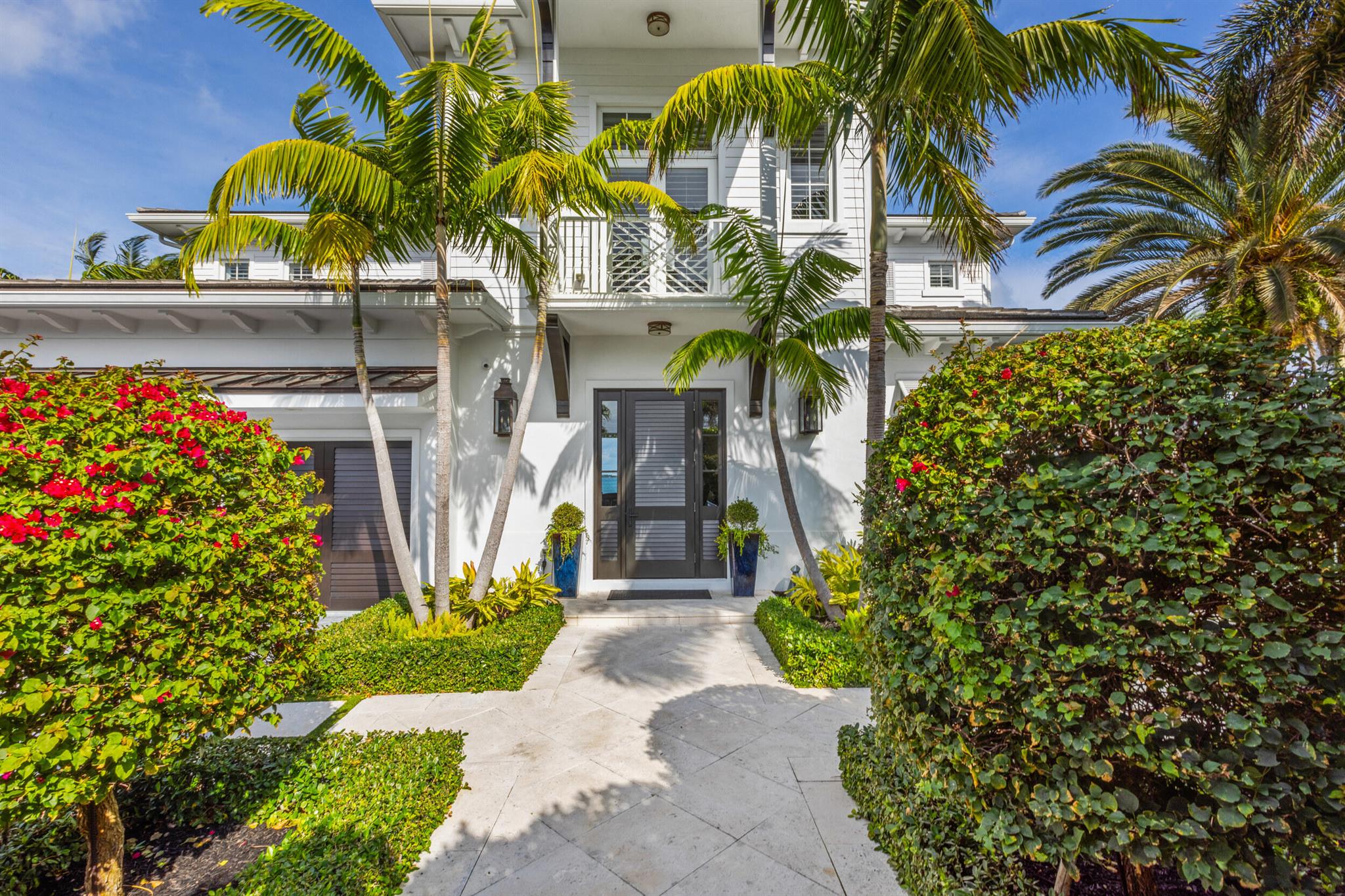 PINE POINT - Residential
