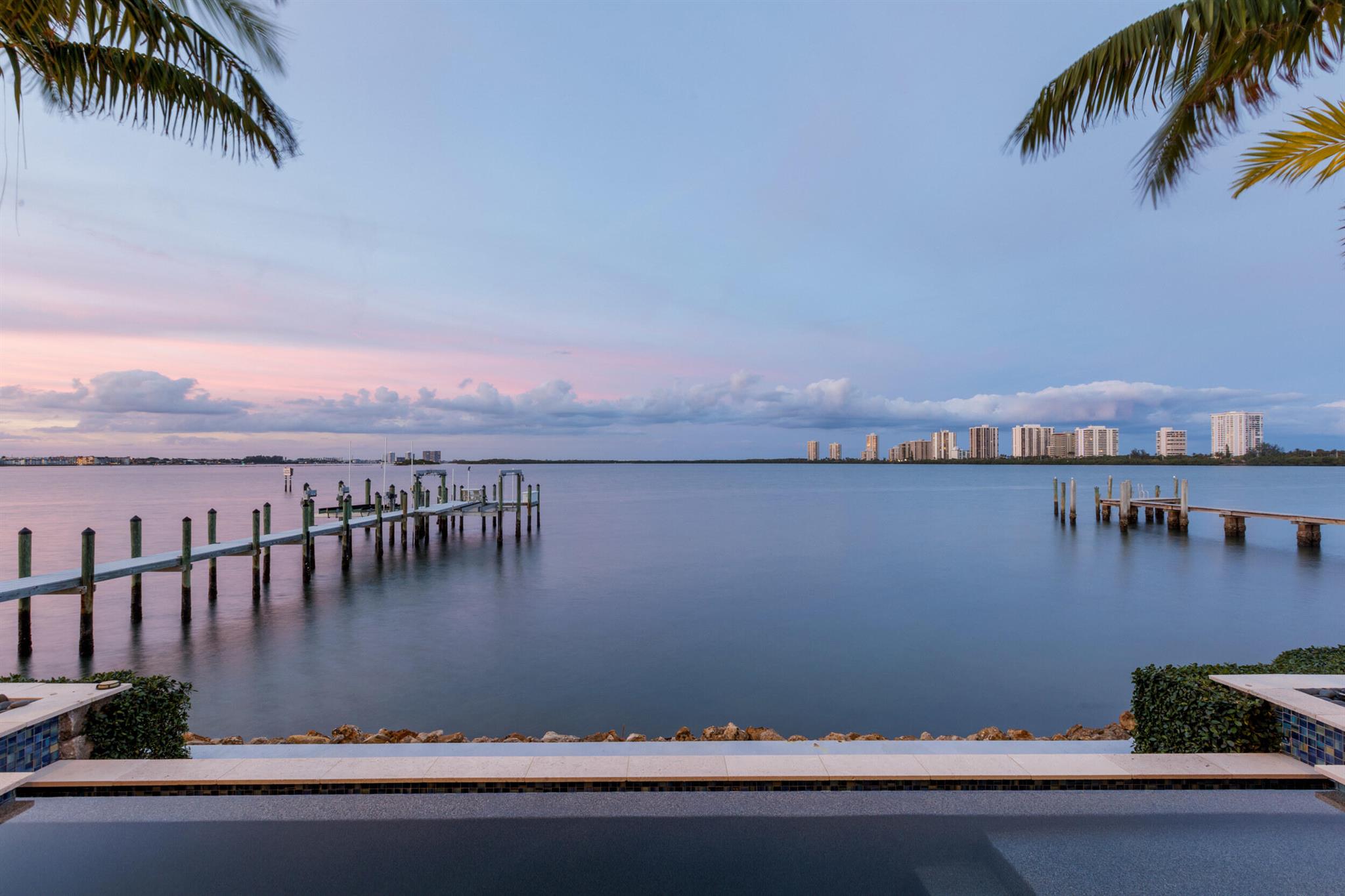 PINE POINT - Residential