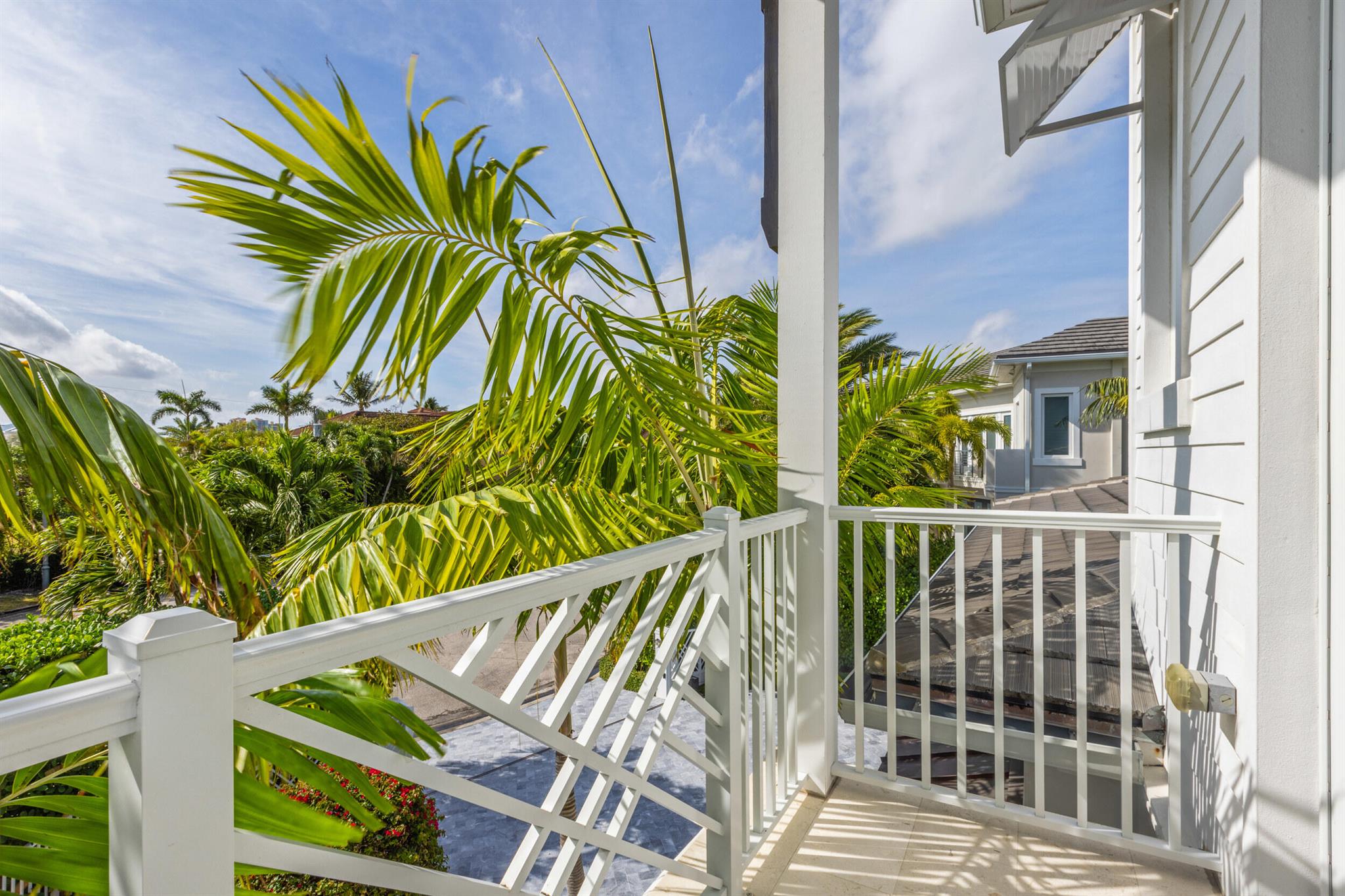 PINE POINT - Residential