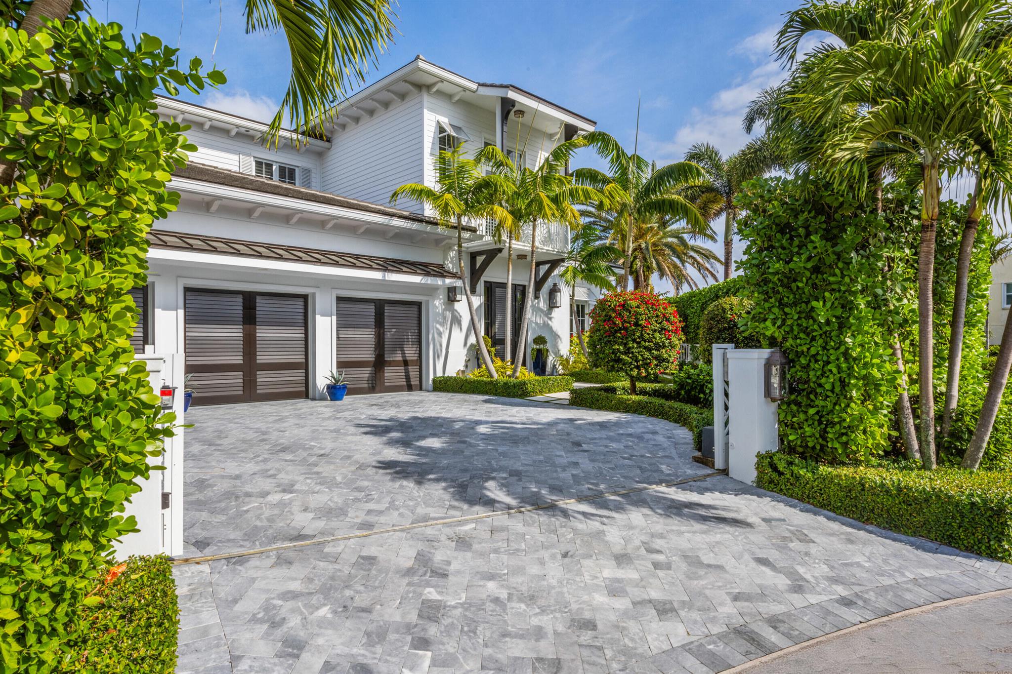 PINE POINT - Residential