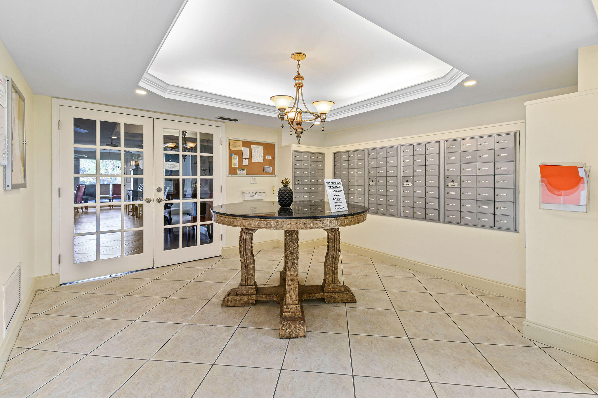 LAKE HARBOUR TOWERS EAST CONDO - Residential