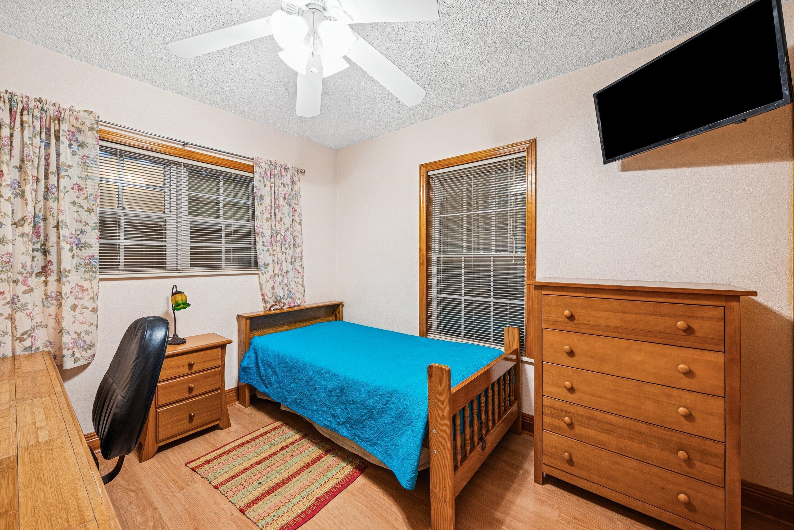 DELRAY SHORES FIRST ADD IN - Residential